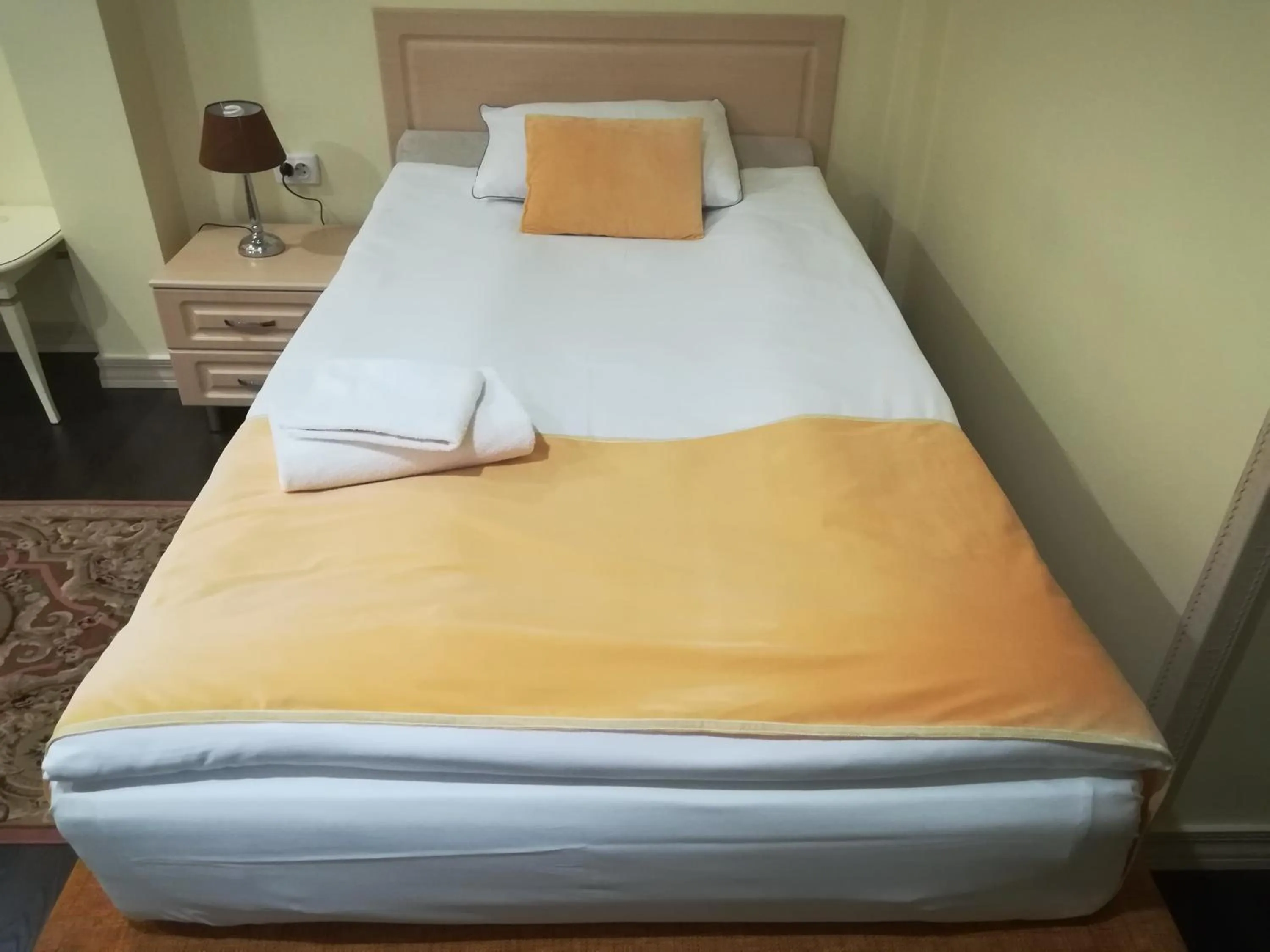 Bed in Jasmine Hotel