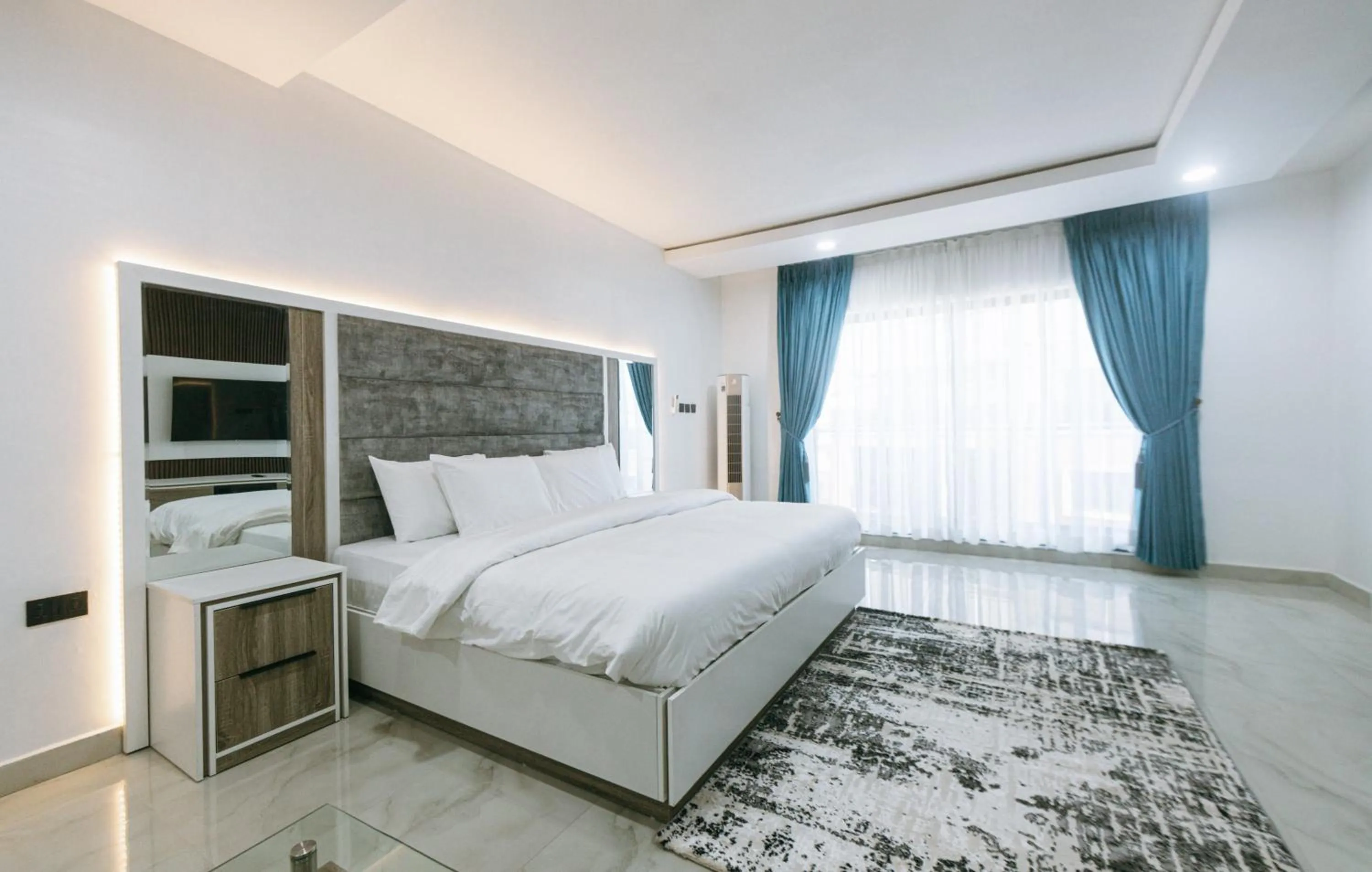 Bed in 5Blu Residence