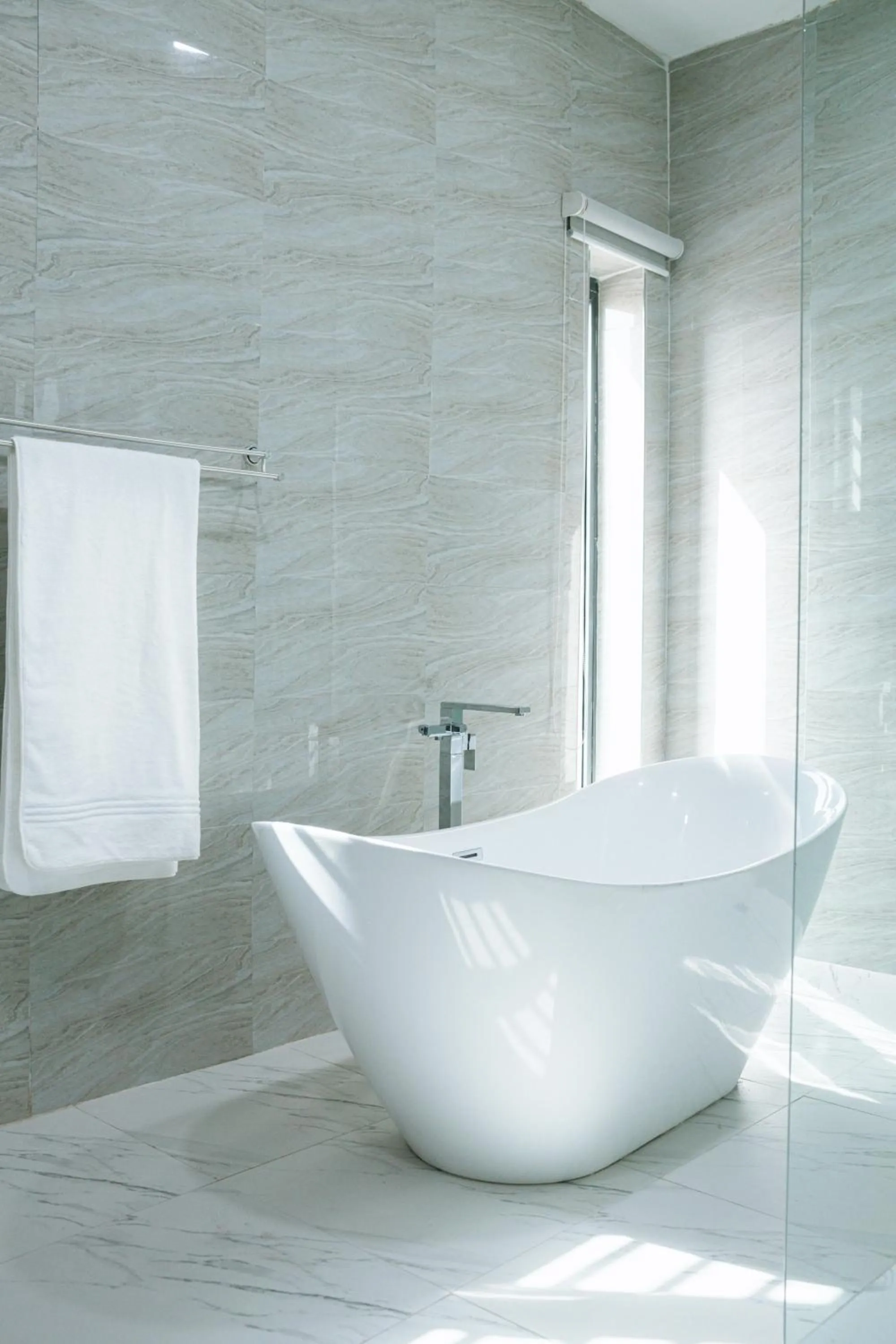 Bath in 5Blu Residence