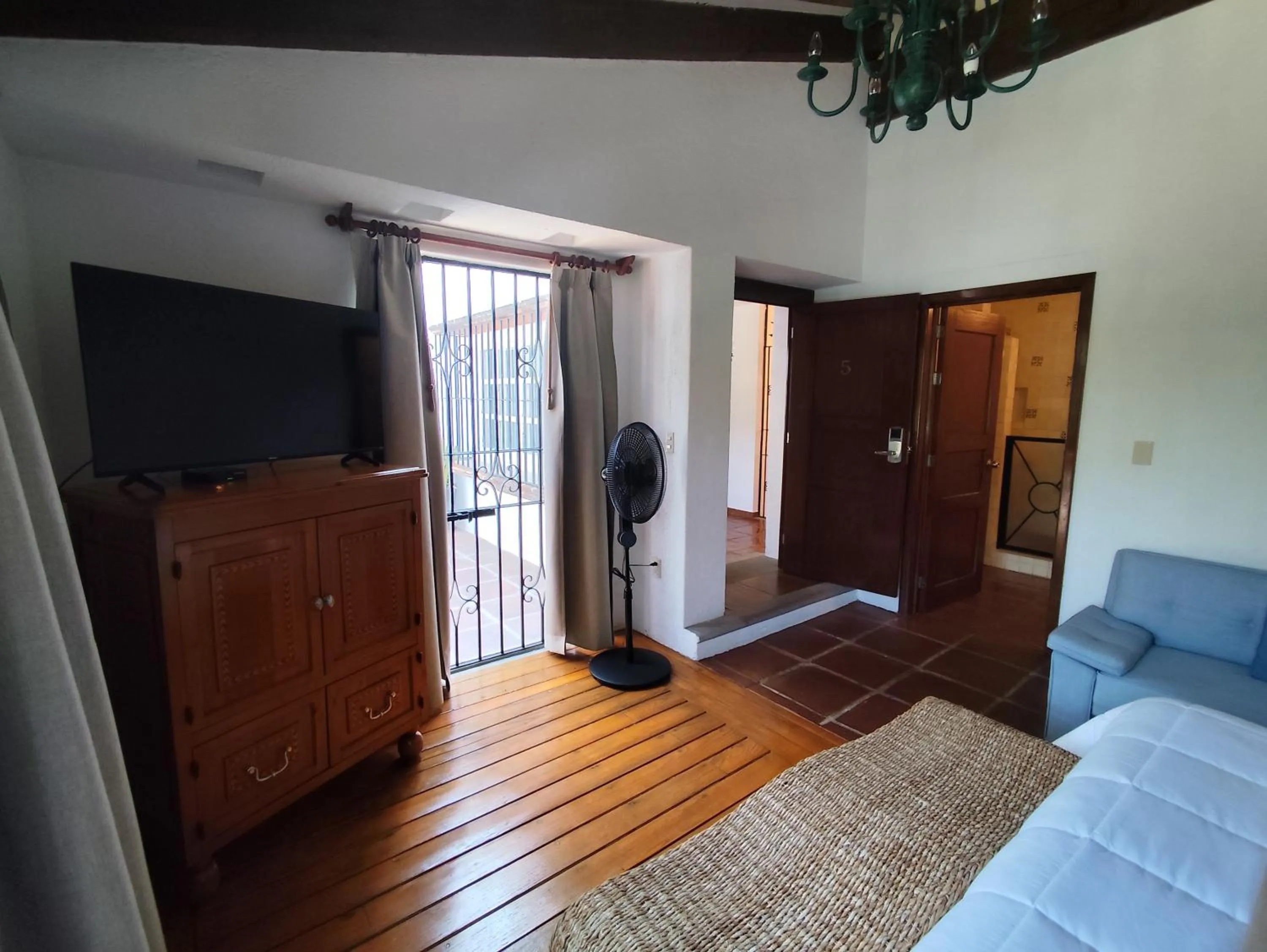 Bed in Casa de las Conchas Cuernavaca