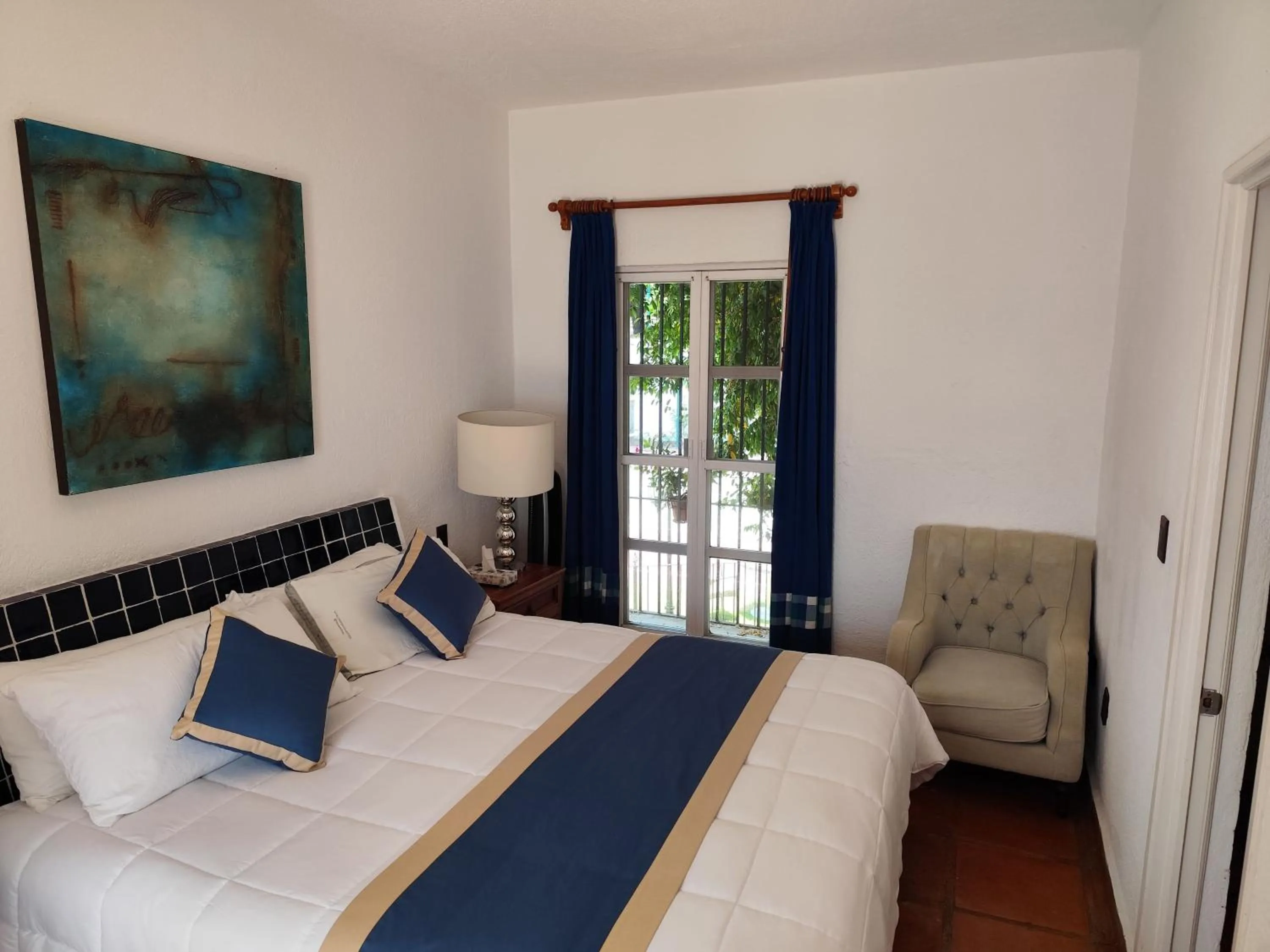 Bed in Casa de las Conchas Cuernavaca