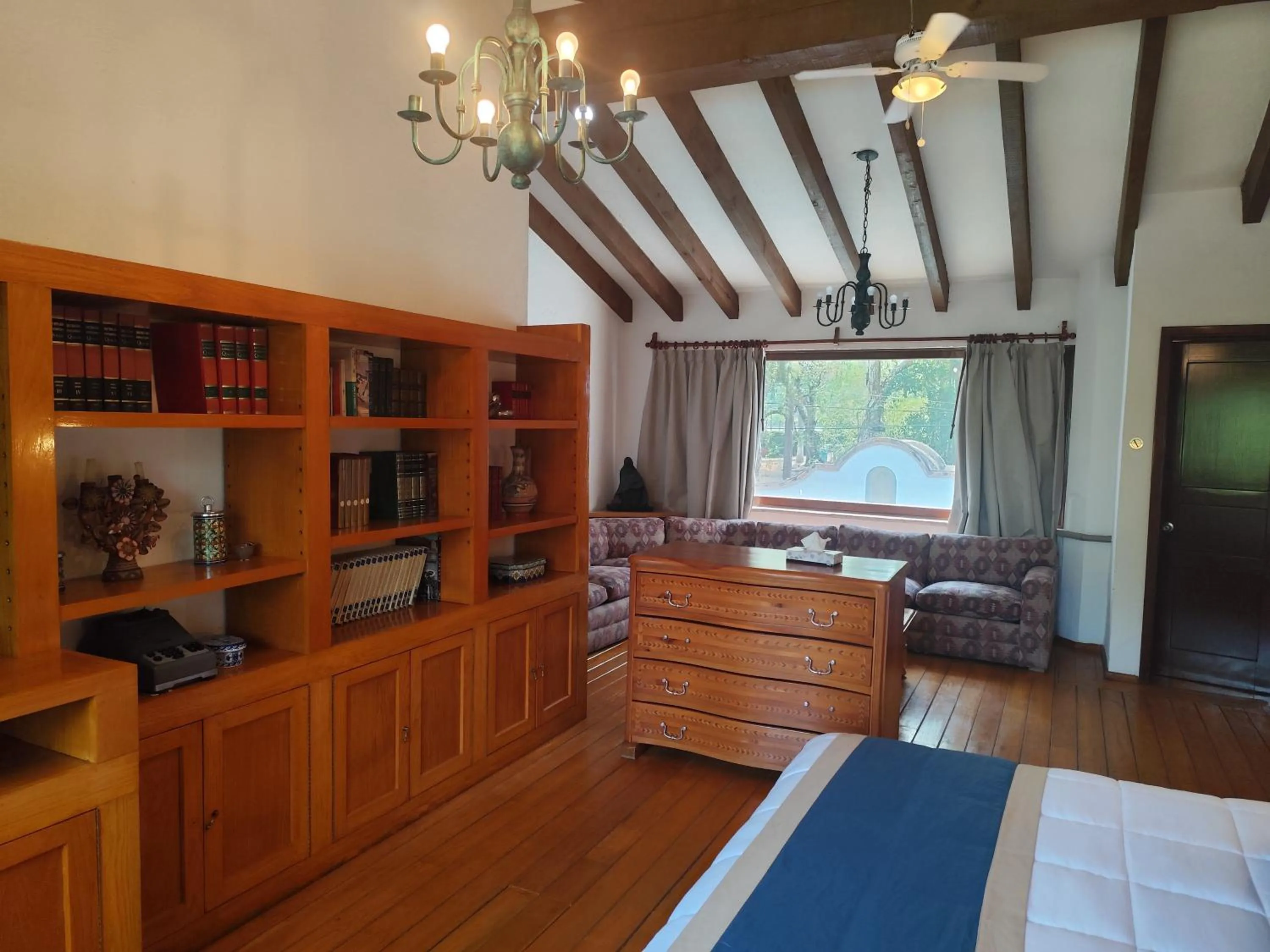 Bed in Casa de las Conchas Cuernavaca