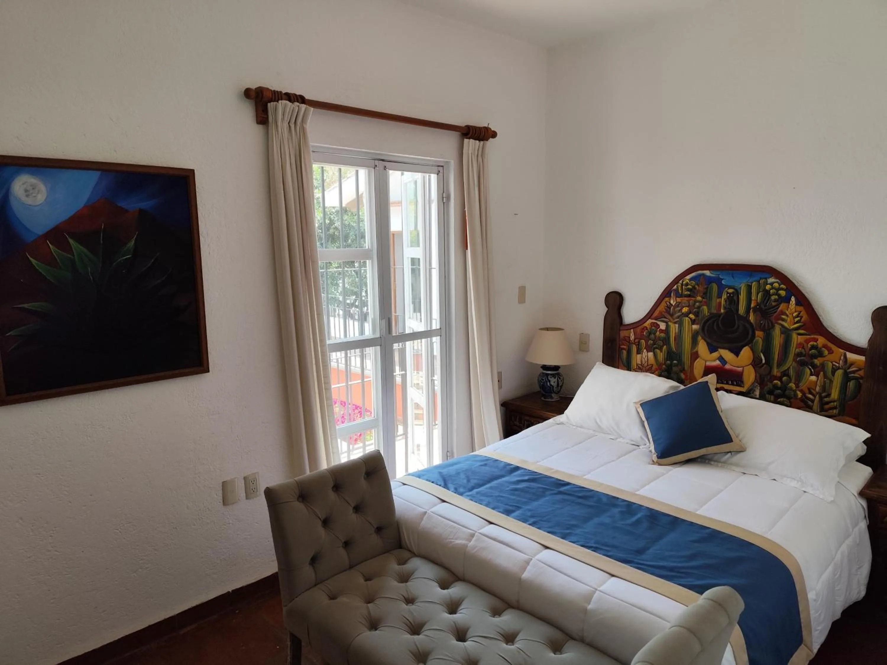 Bed in Casa de las Conchas Cuernavaca