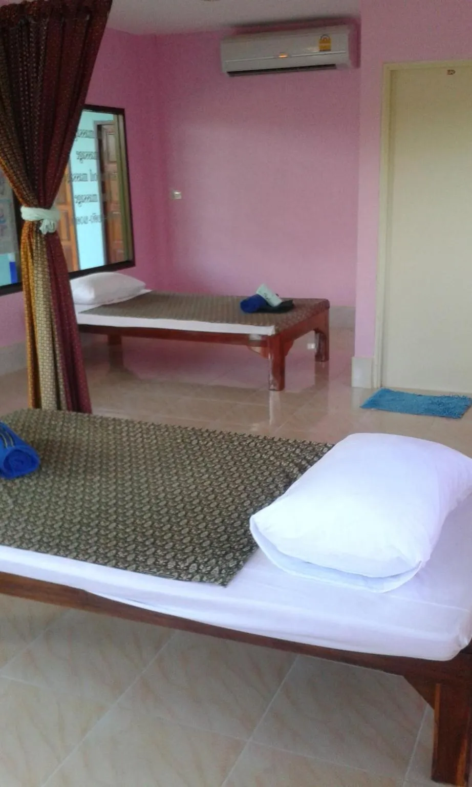 Bed in Stella Resort Khanom