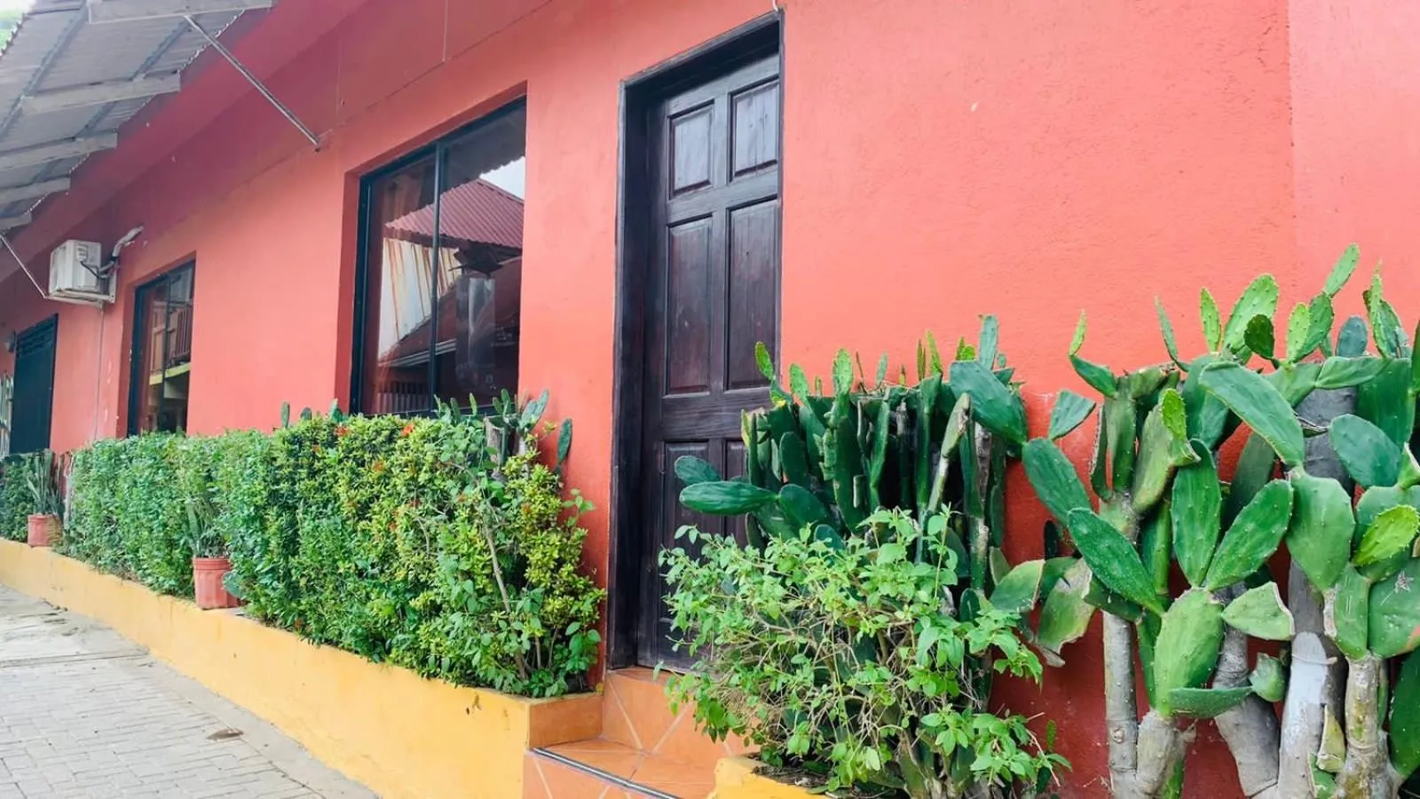 Hotel Cabinas Mar Y Cielo