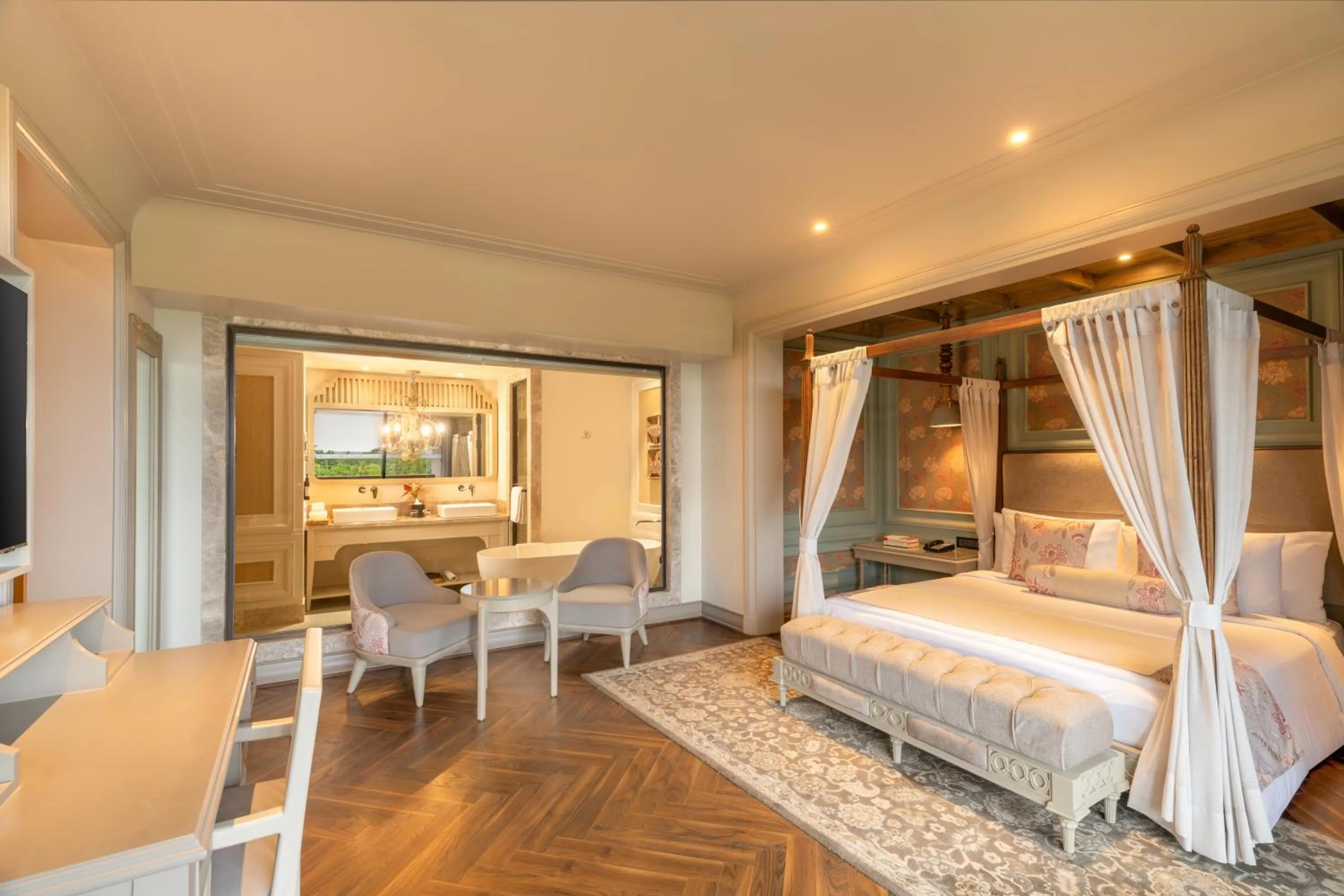 Communal lounge/ TV room, Bed in The Evren, Vagator