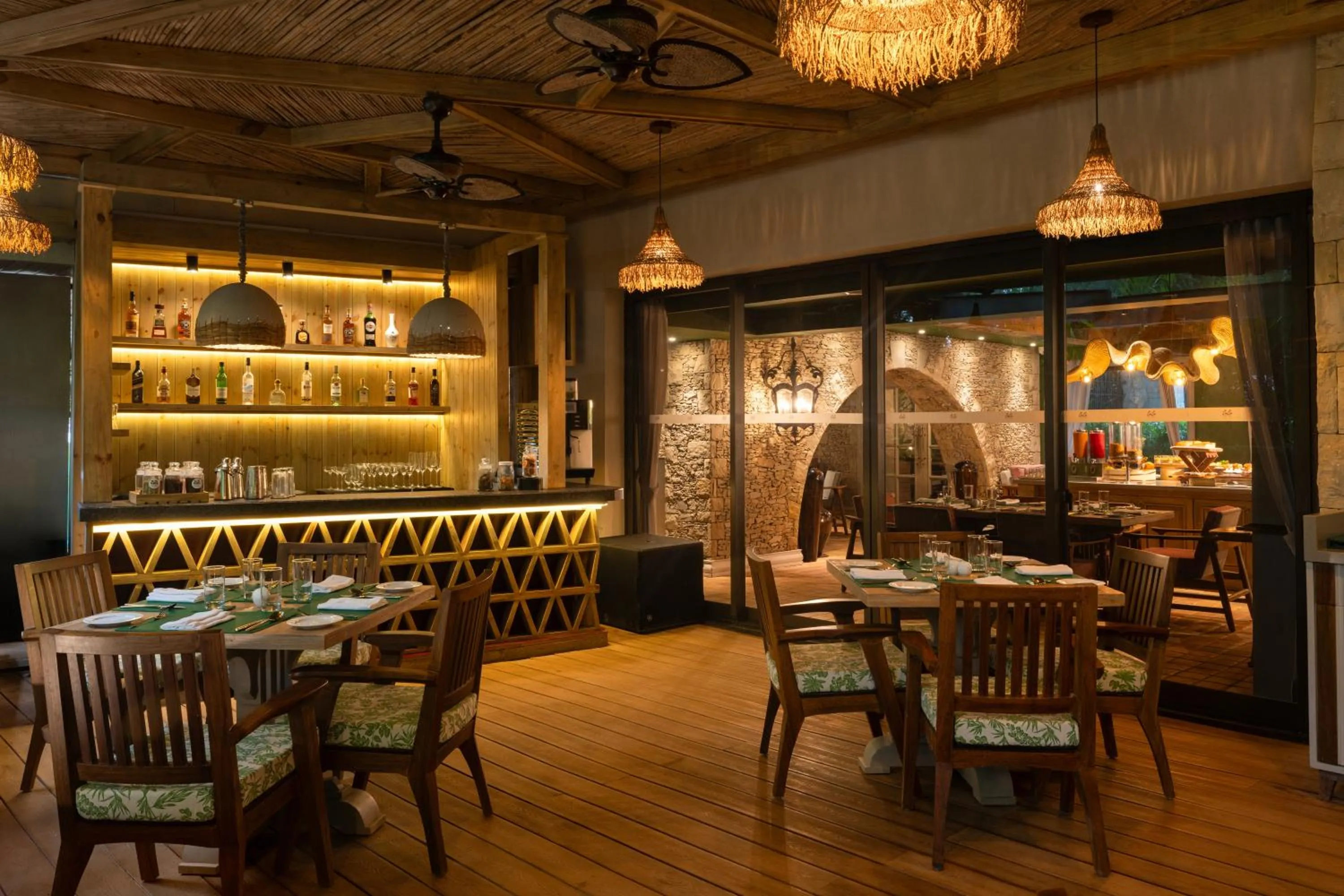 Restaurant/places to eat in The Evren, Vagator