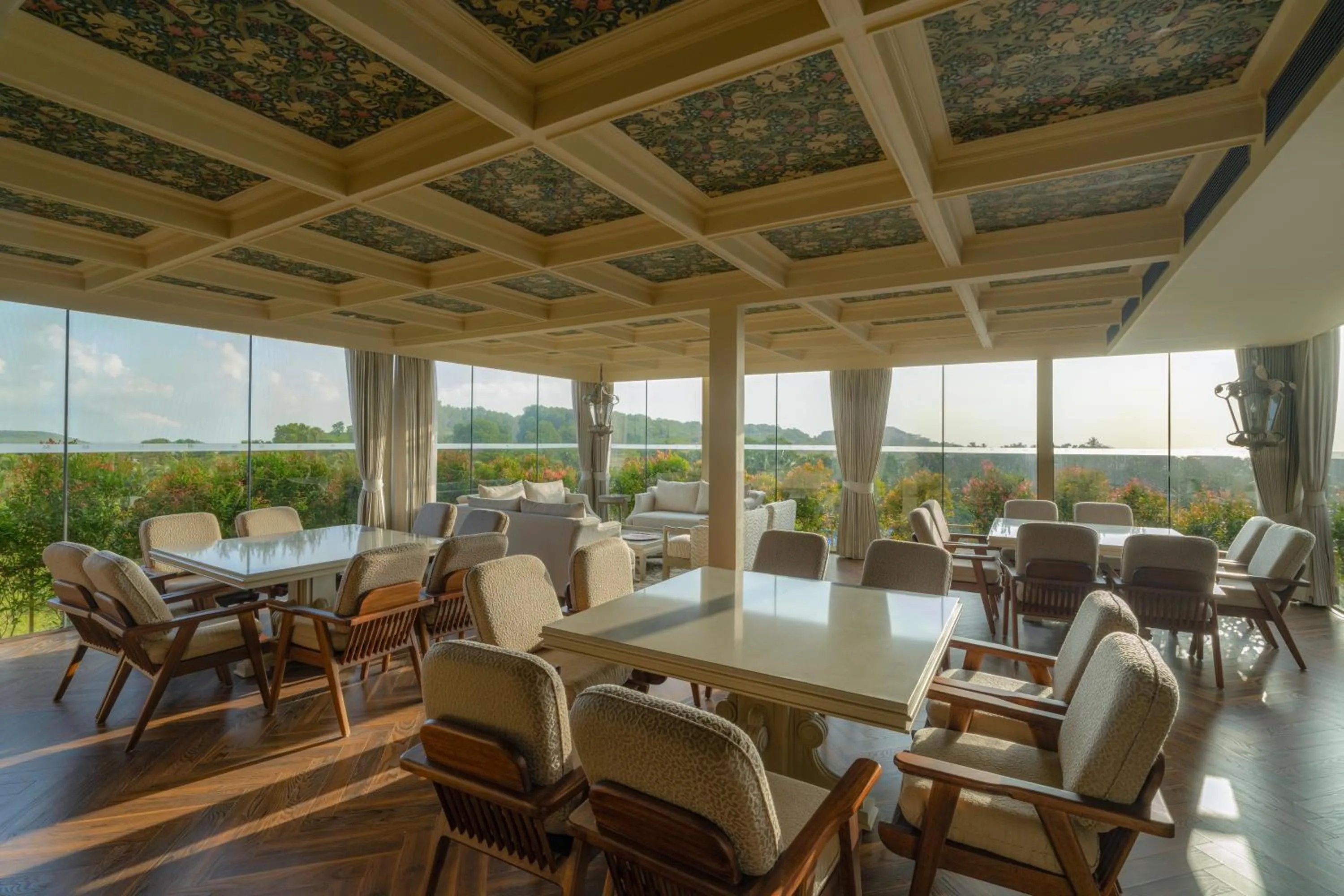 Day in The Evren, Vagator