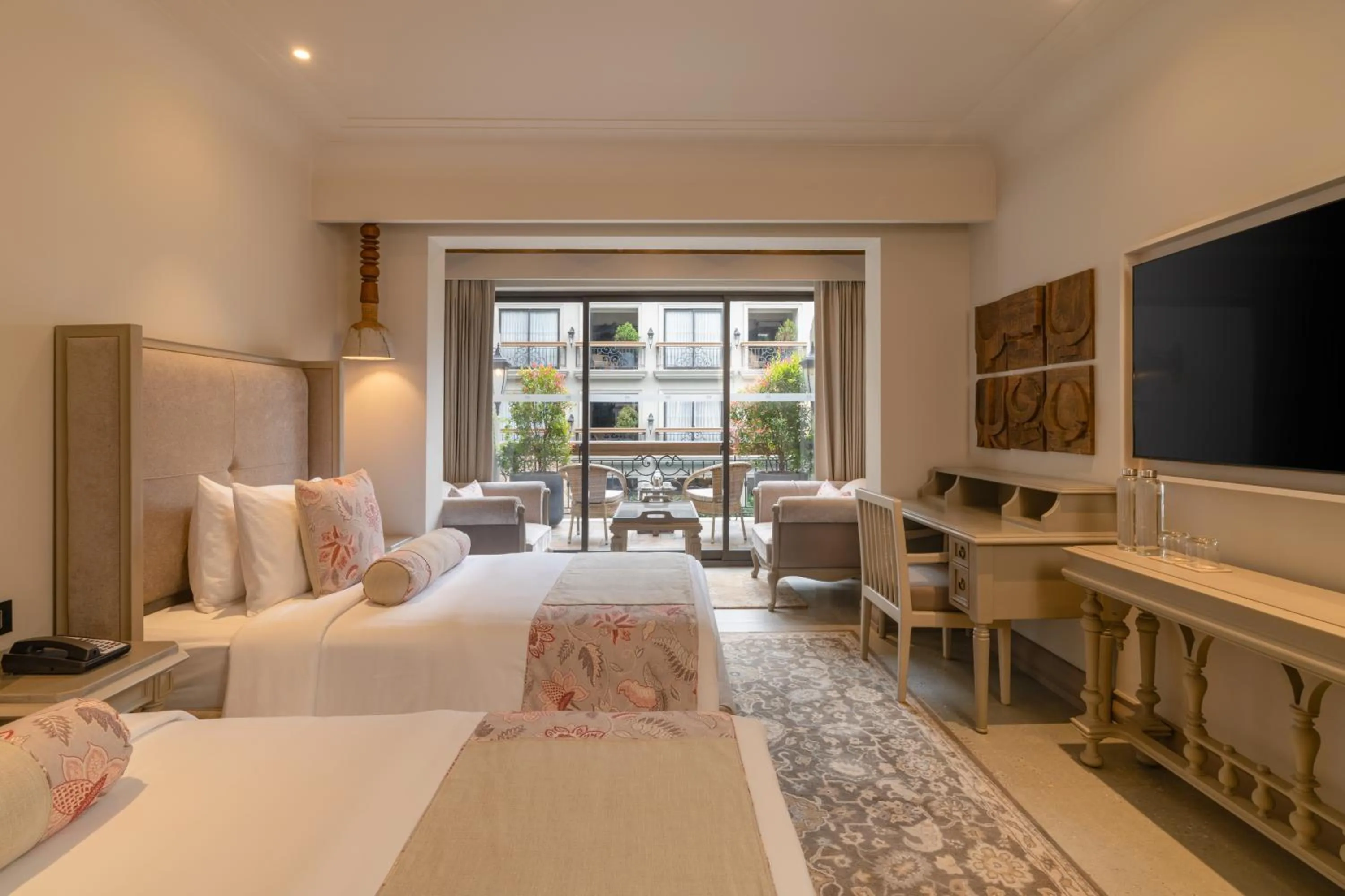 Communal lounge/ TV room, Bed in The Evren, Vagator