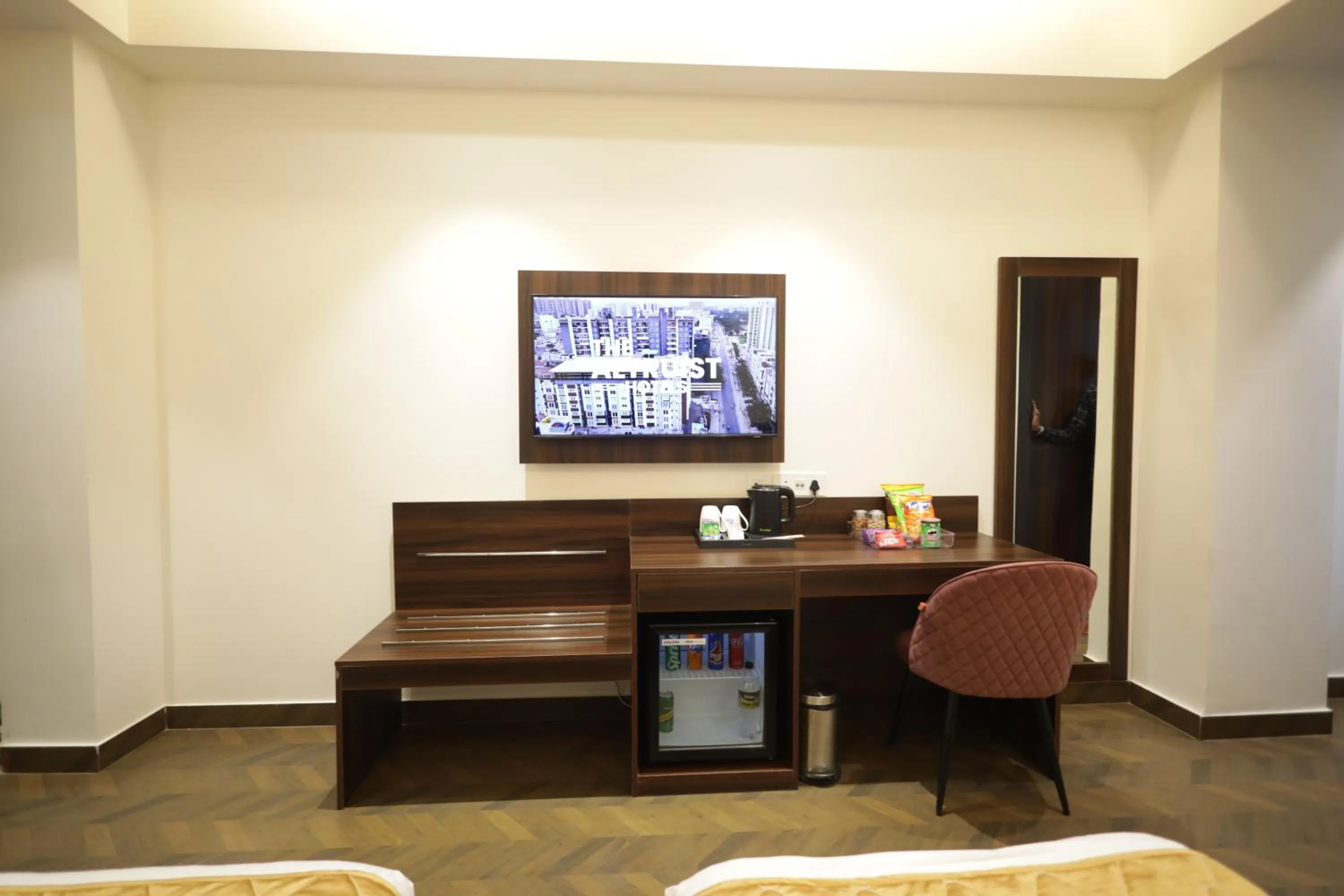 TV and multimedia in The Altruist Hotel Sec-57