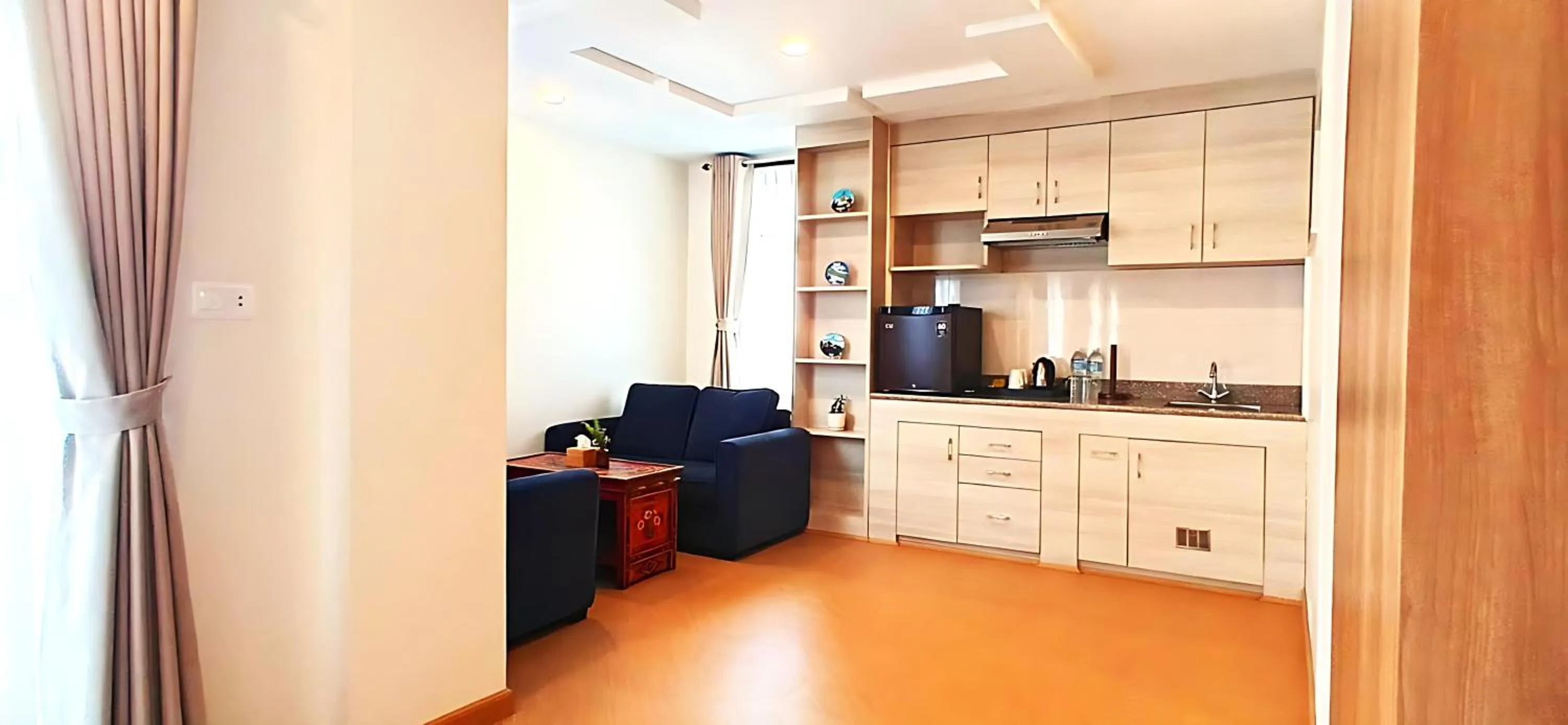 Seating area in Hotel Sherpani