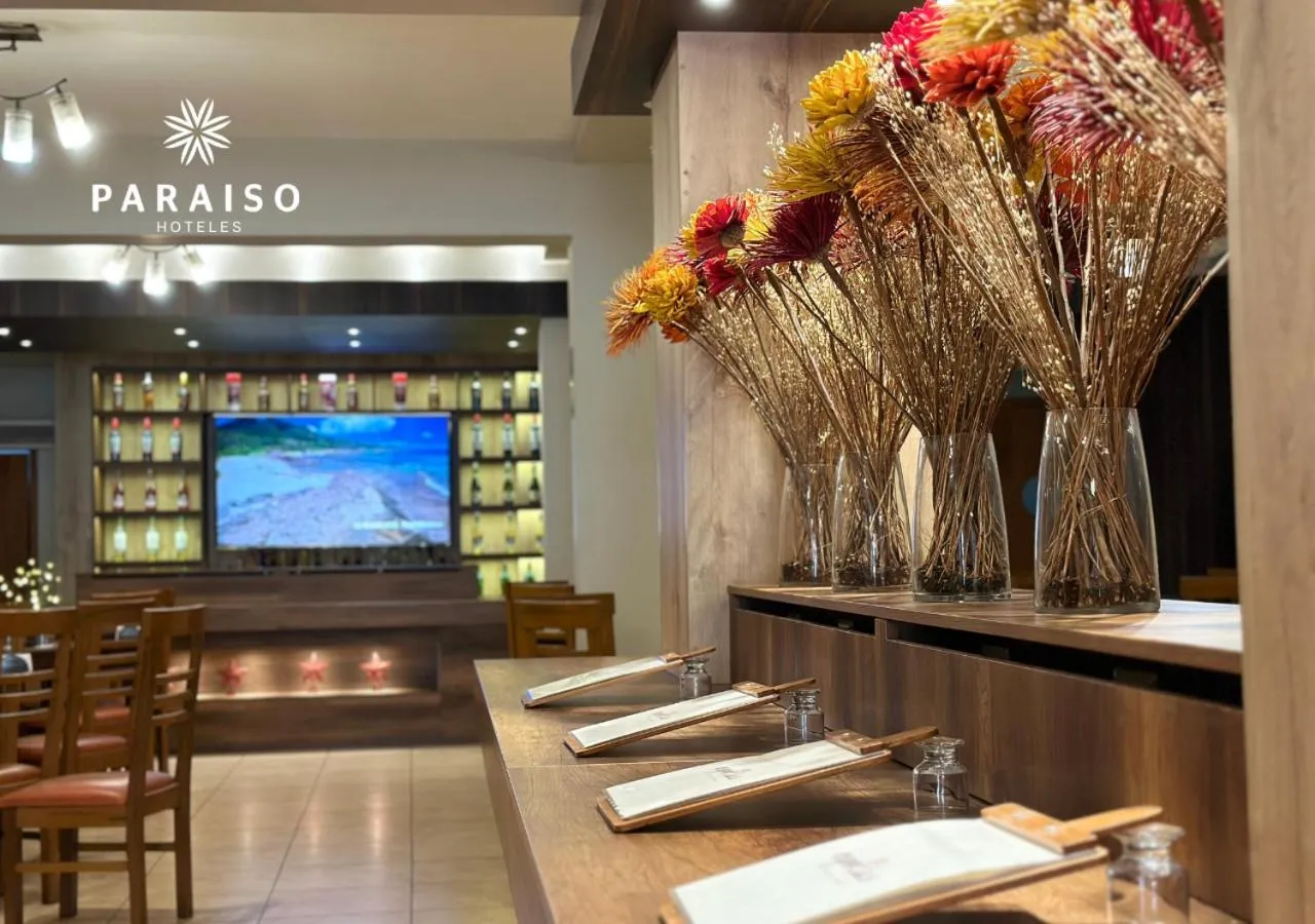 Restaurant/places to eat in Hoteles Paraiso TRUJILLO