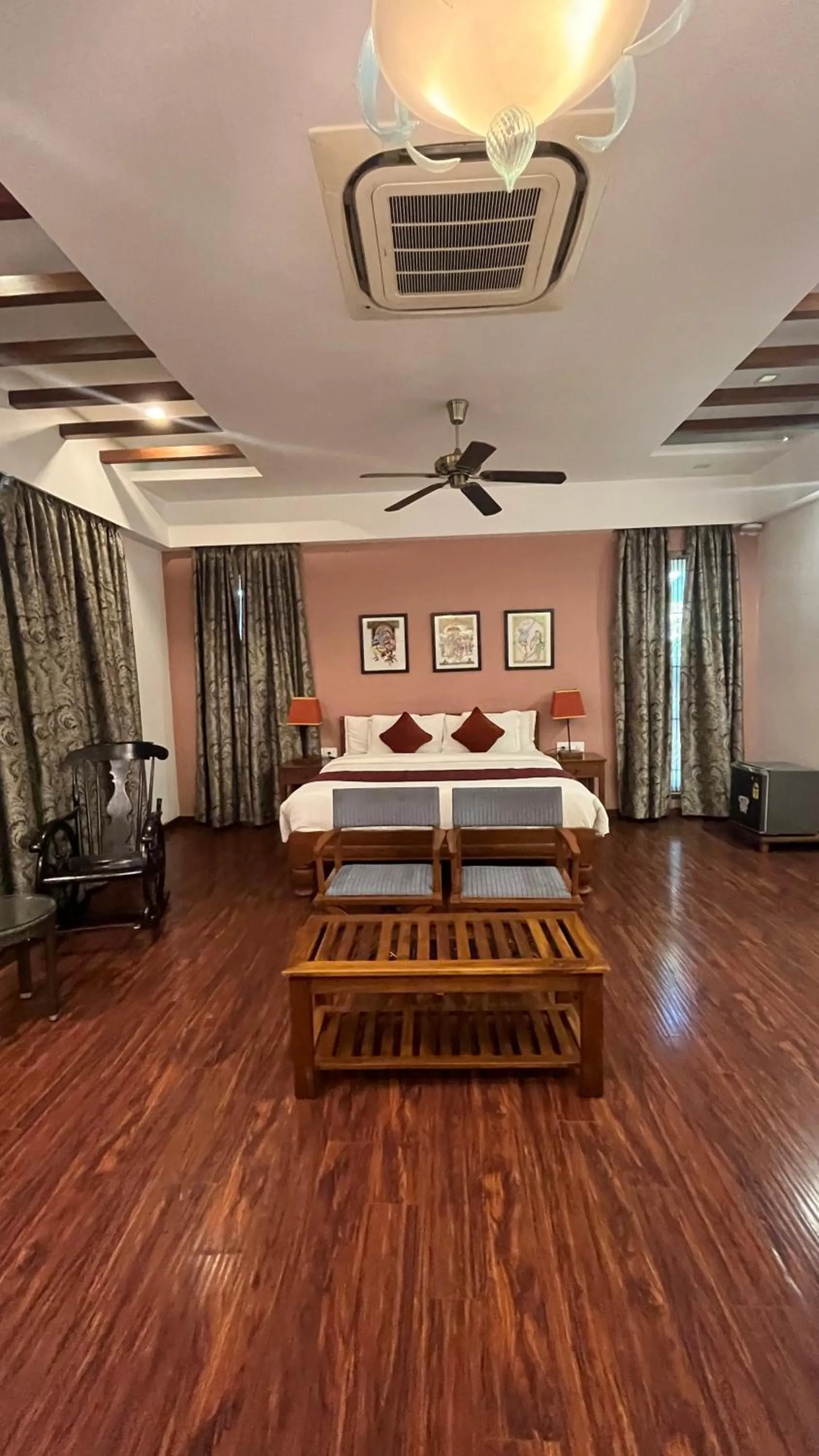 Bed in Maroma Suites ECR