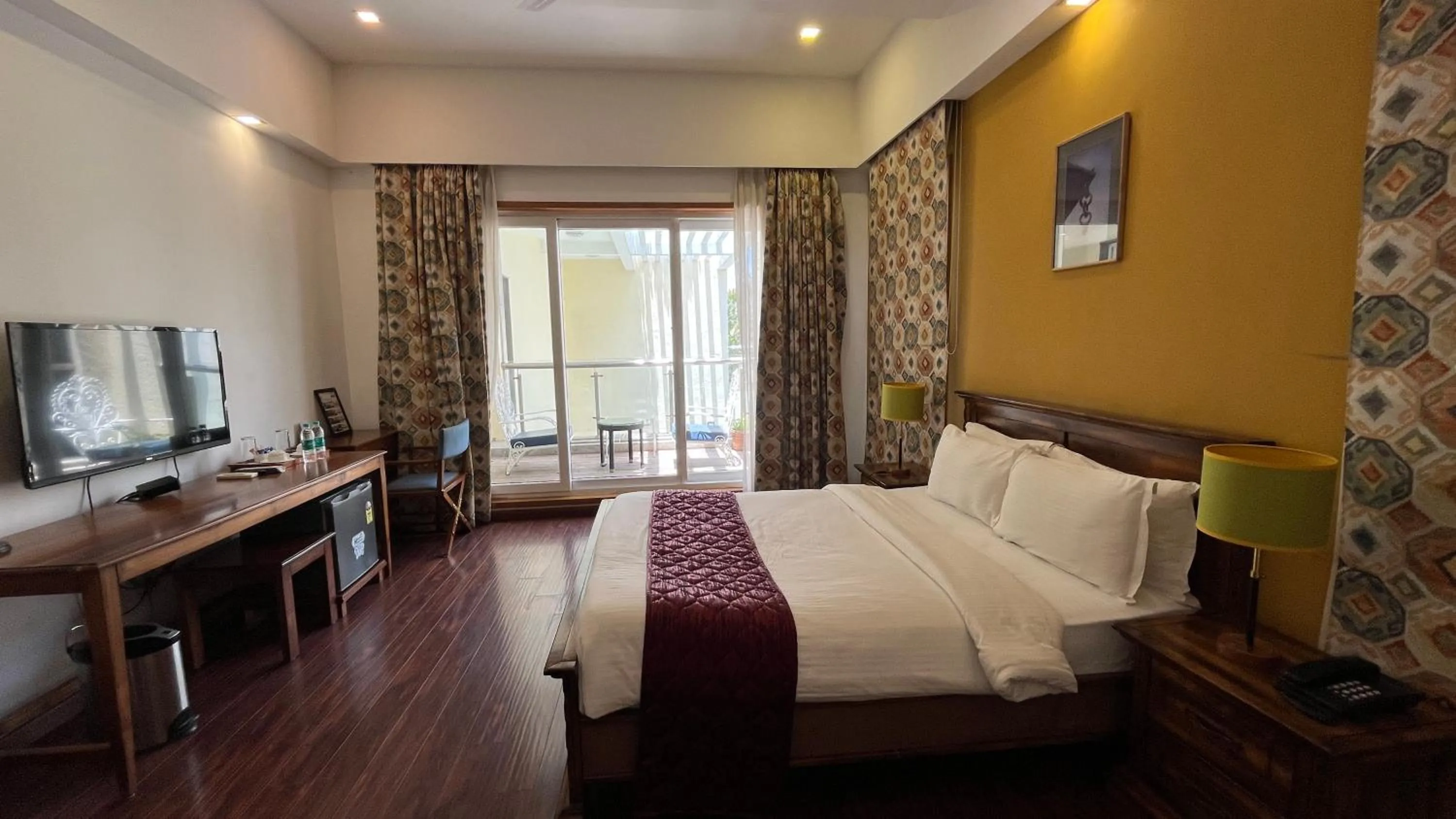 Bed in Maroma Suites ECR