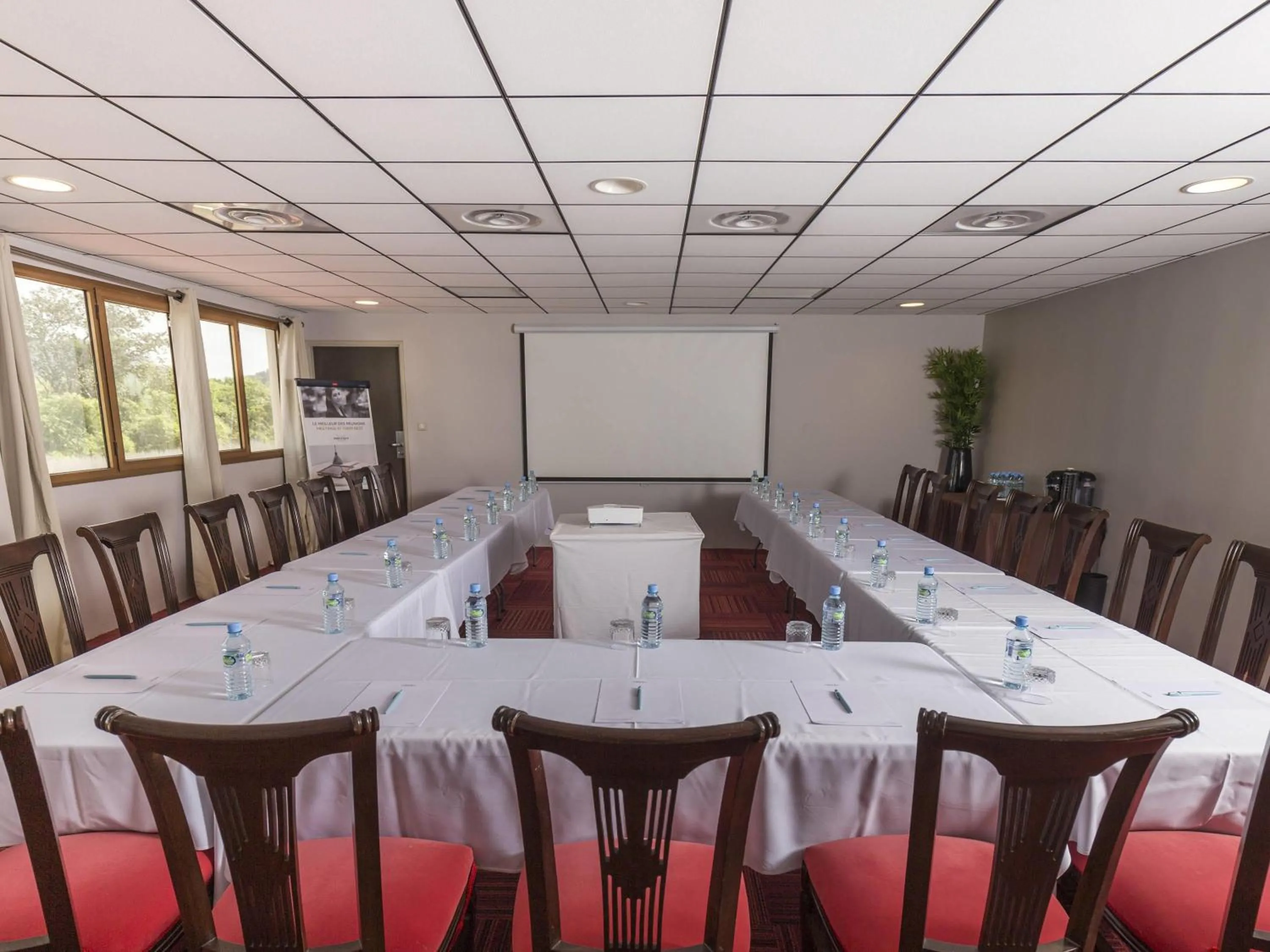 Meeting/conference room in Mercure Cayenne Royal Amazonia
