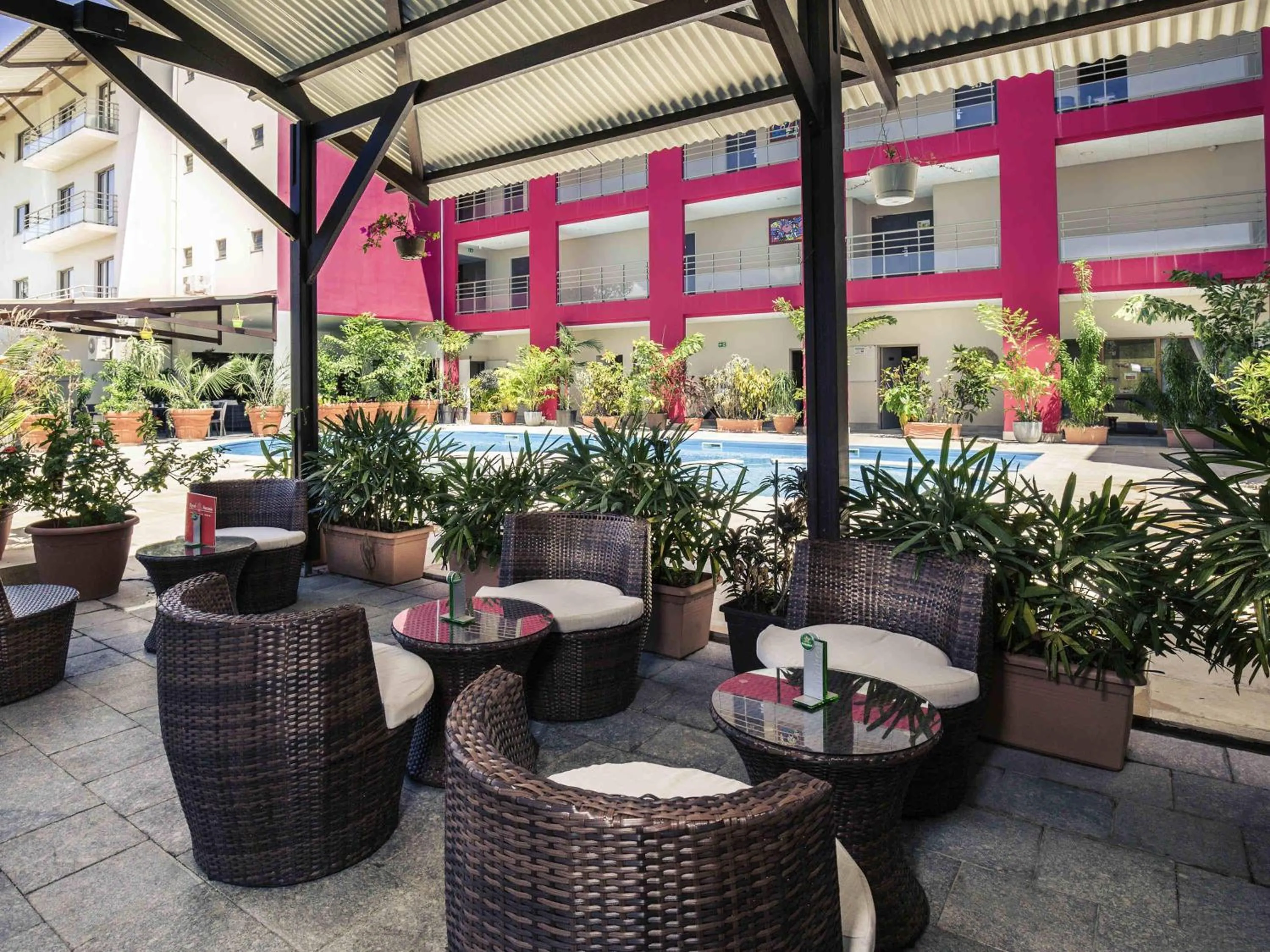 Lounge or bar in Mercure Cayenne Royal Amazonia