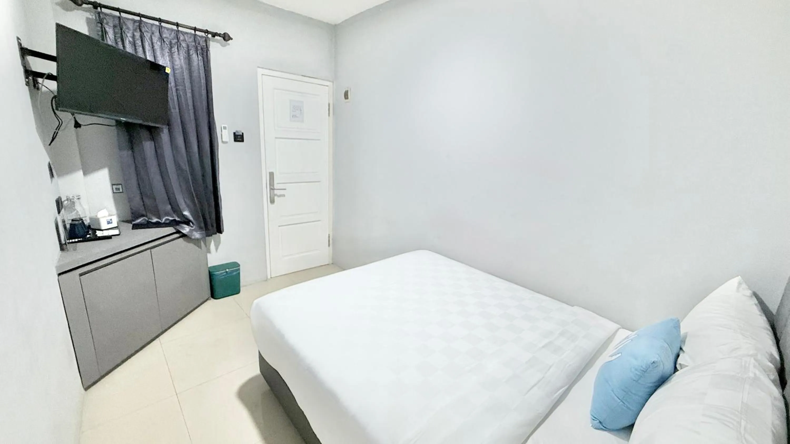 Bed in Hotel WITH OK