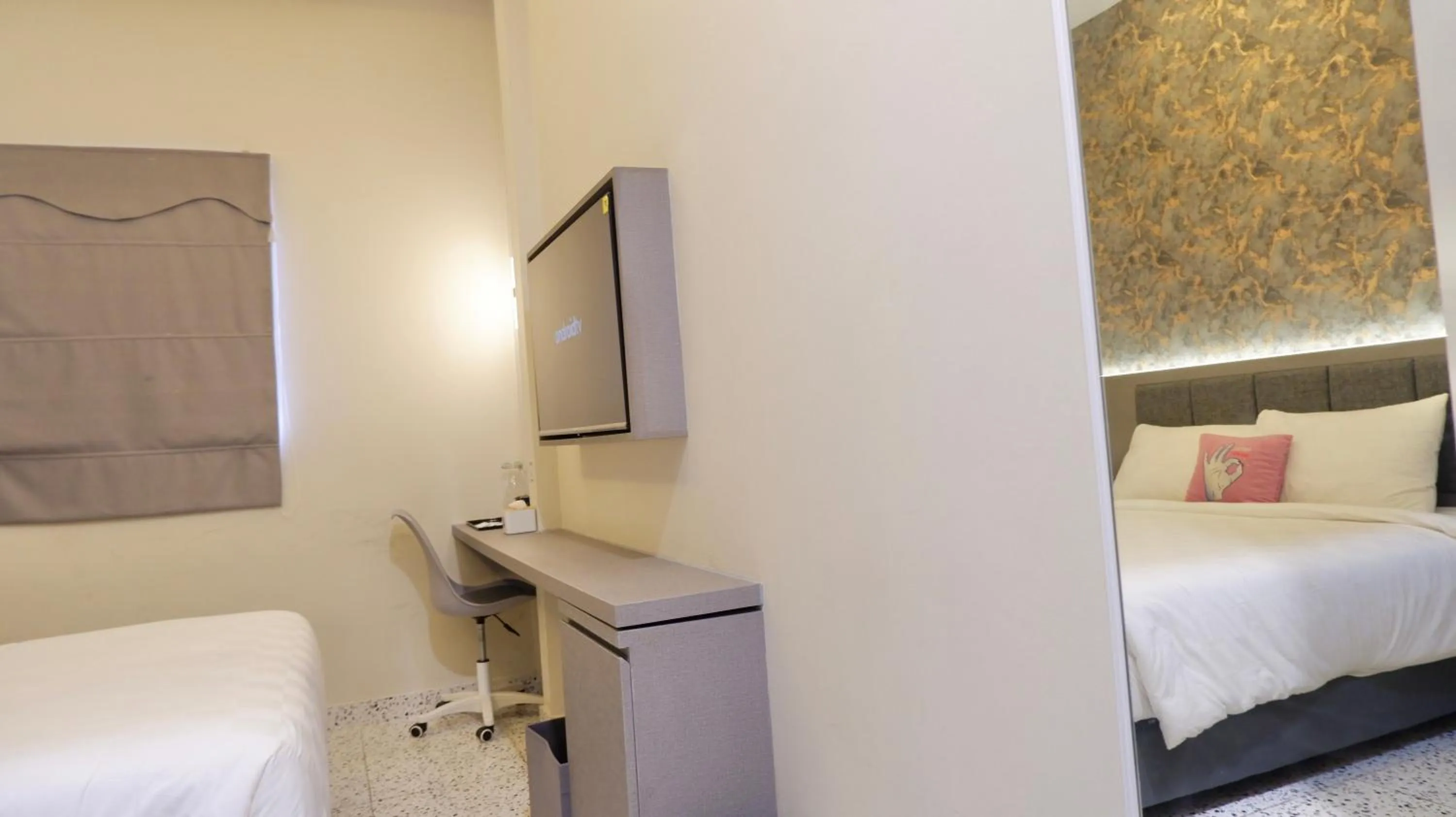 Bed in Hotel WITH OK