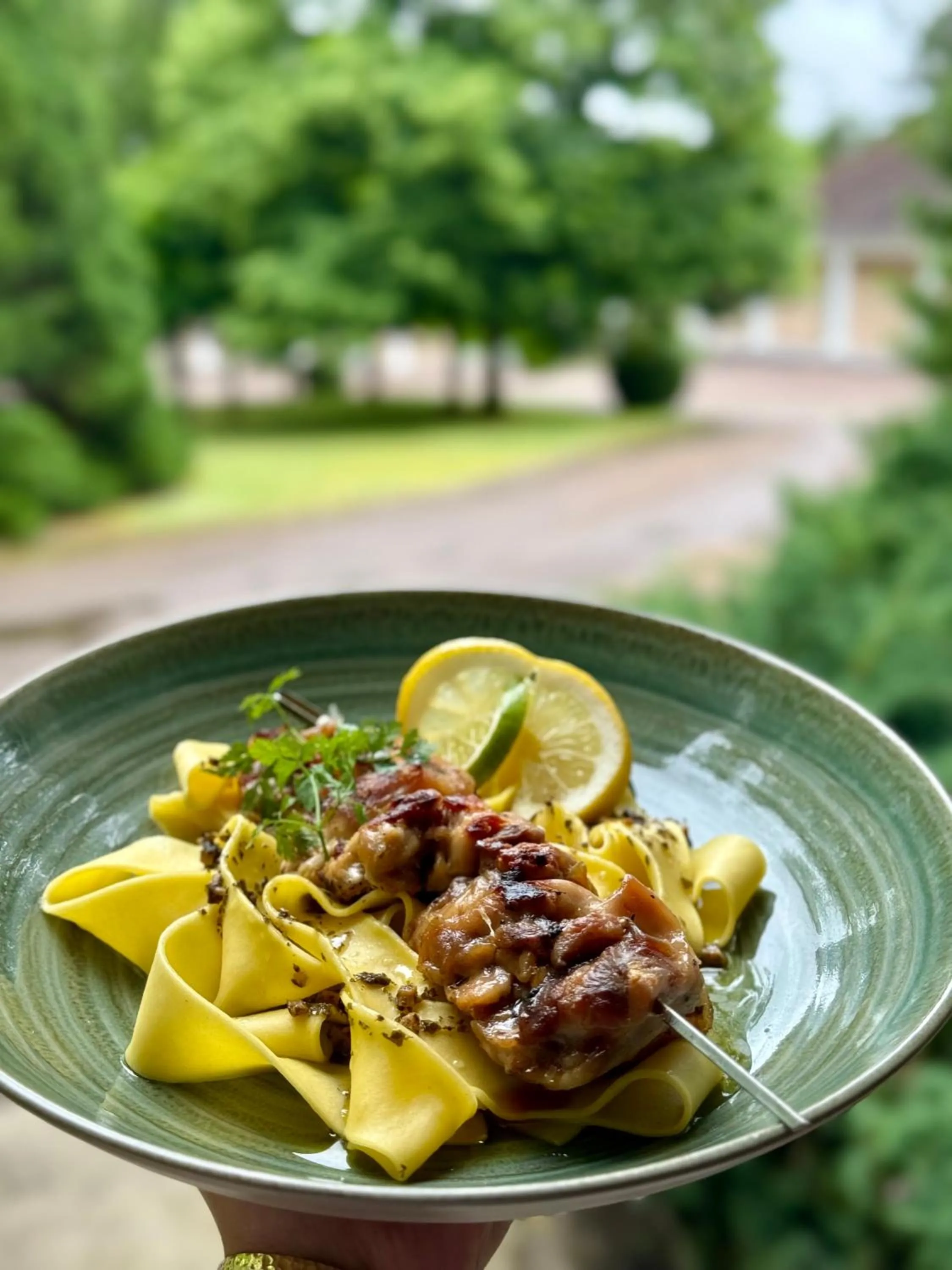 Restaurant/places to eat in Kyriad Sens