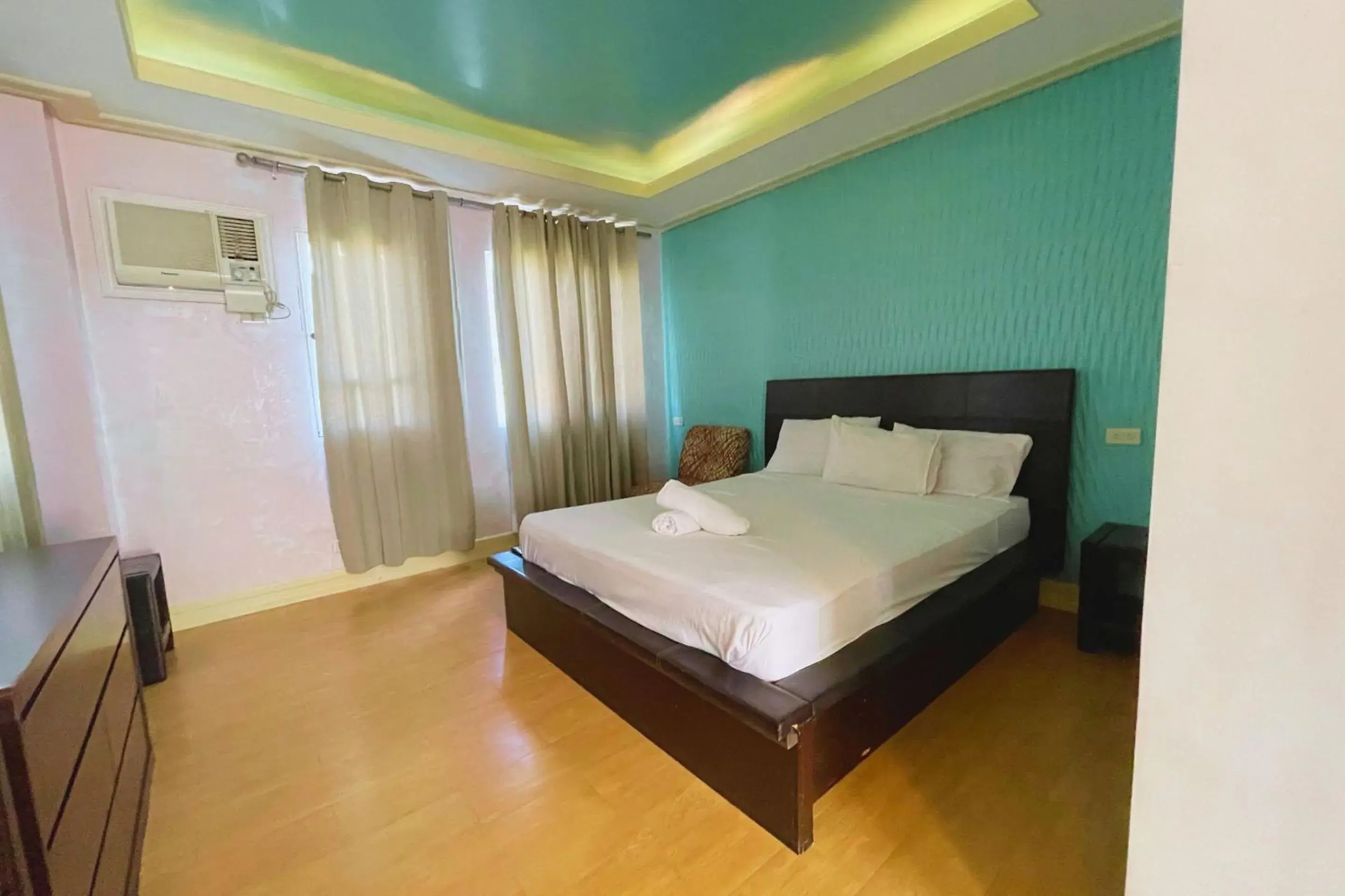 Standard Double Room in Here Innstead Boracay Standard Double Room in Here Innstead Boracay
