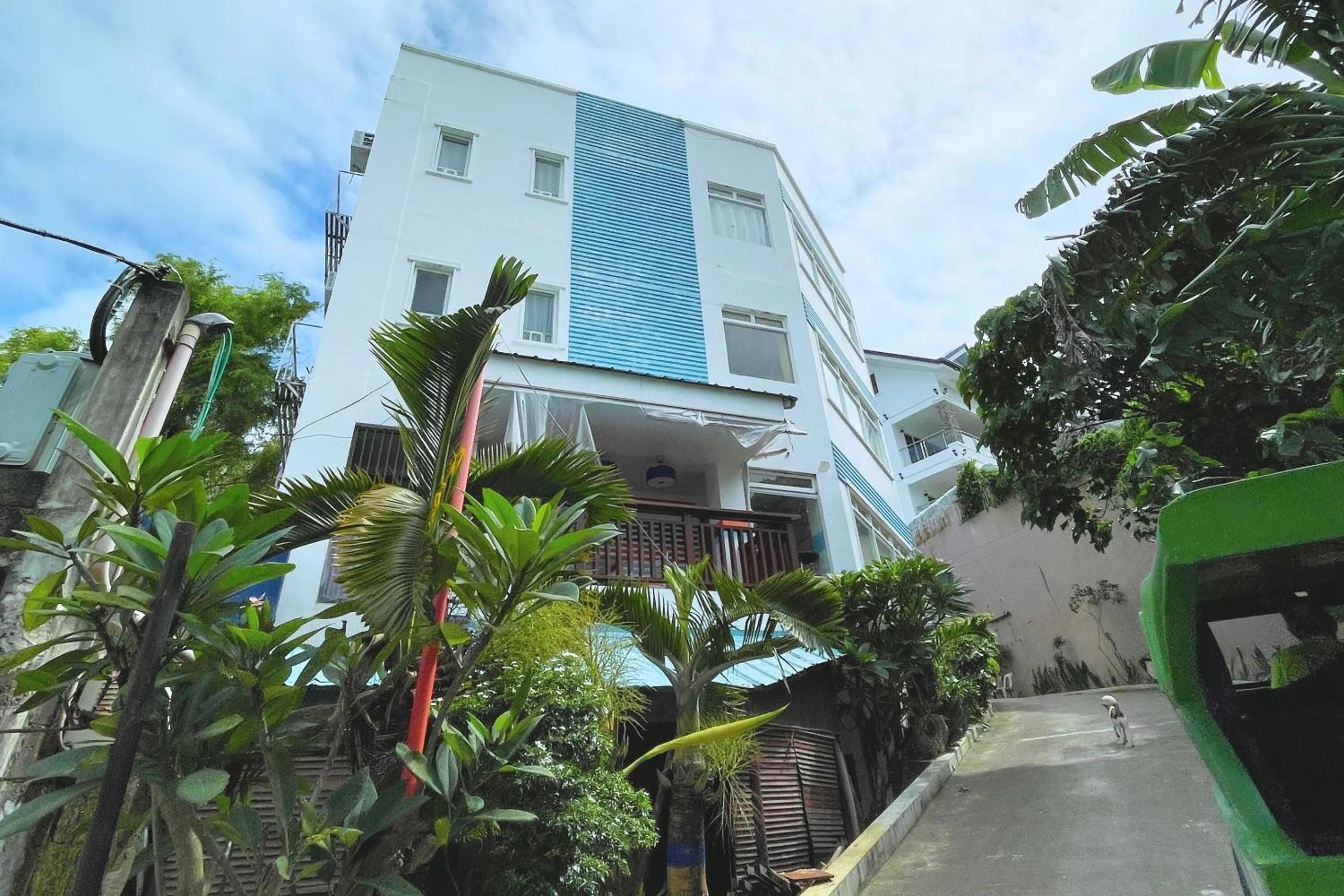 Here Innstead Boracay