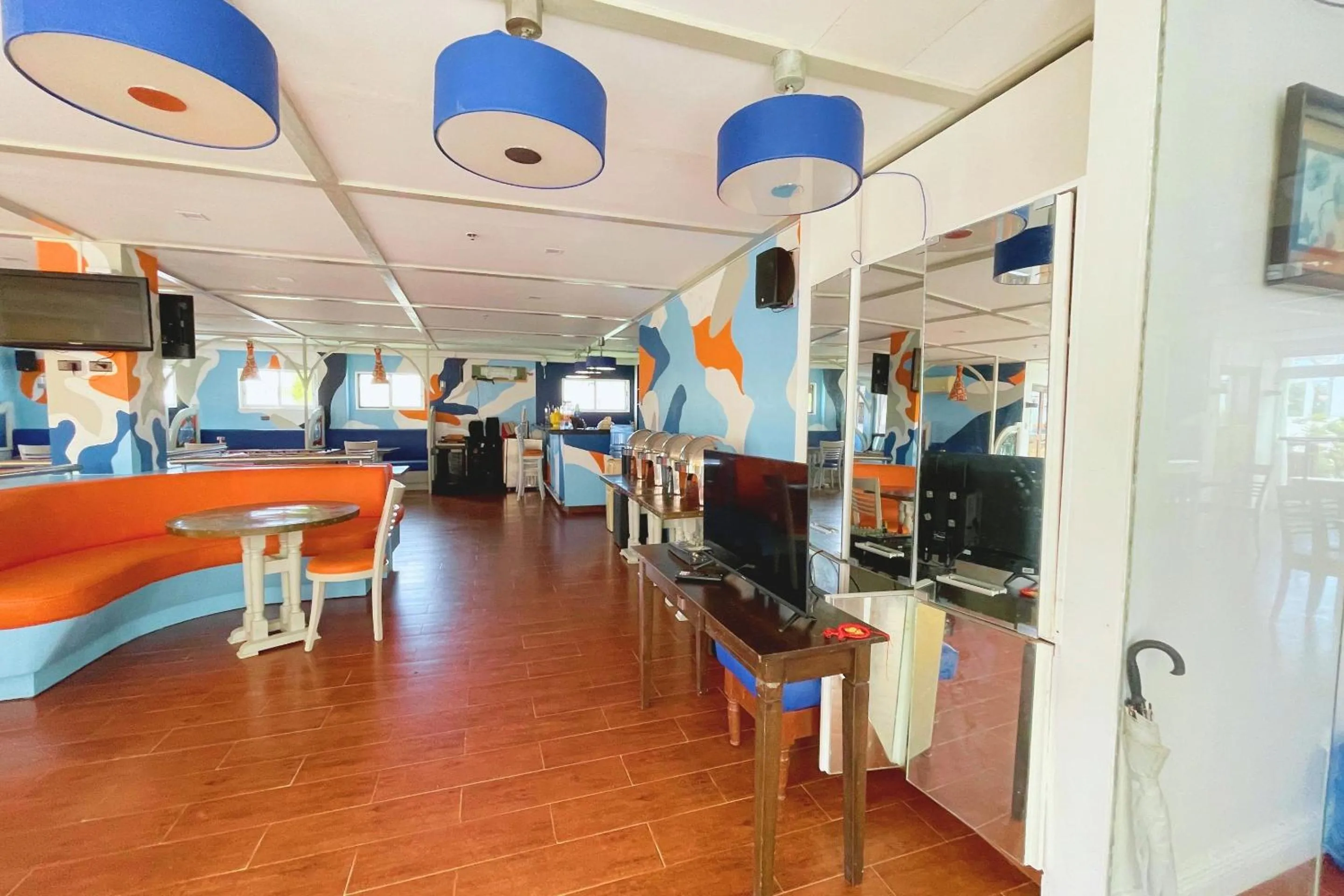 Here Innstead Boracay