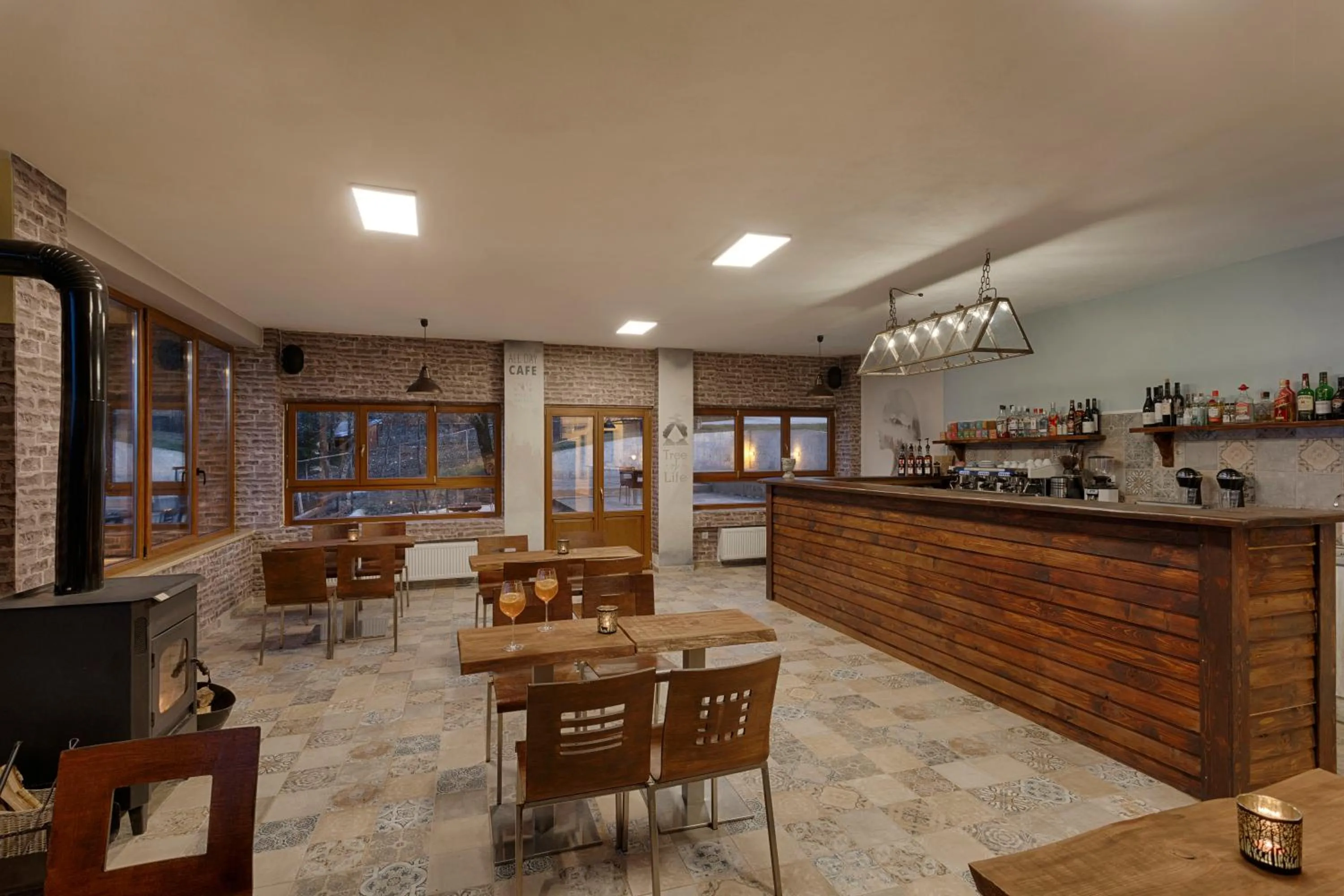 Lounge or bar in Ktima Alonaki