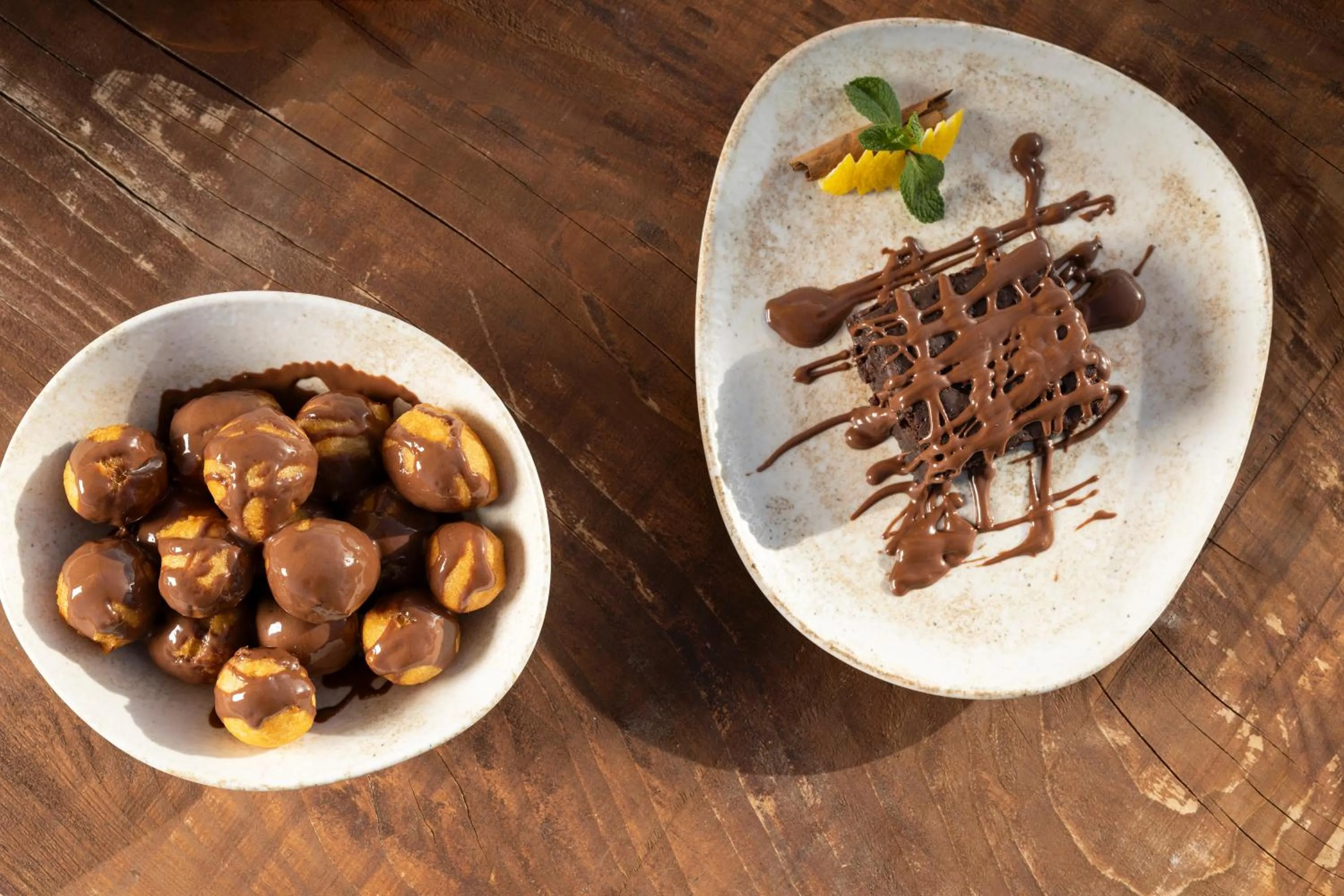 Restaurant/places to eat in Ktima Alonaki