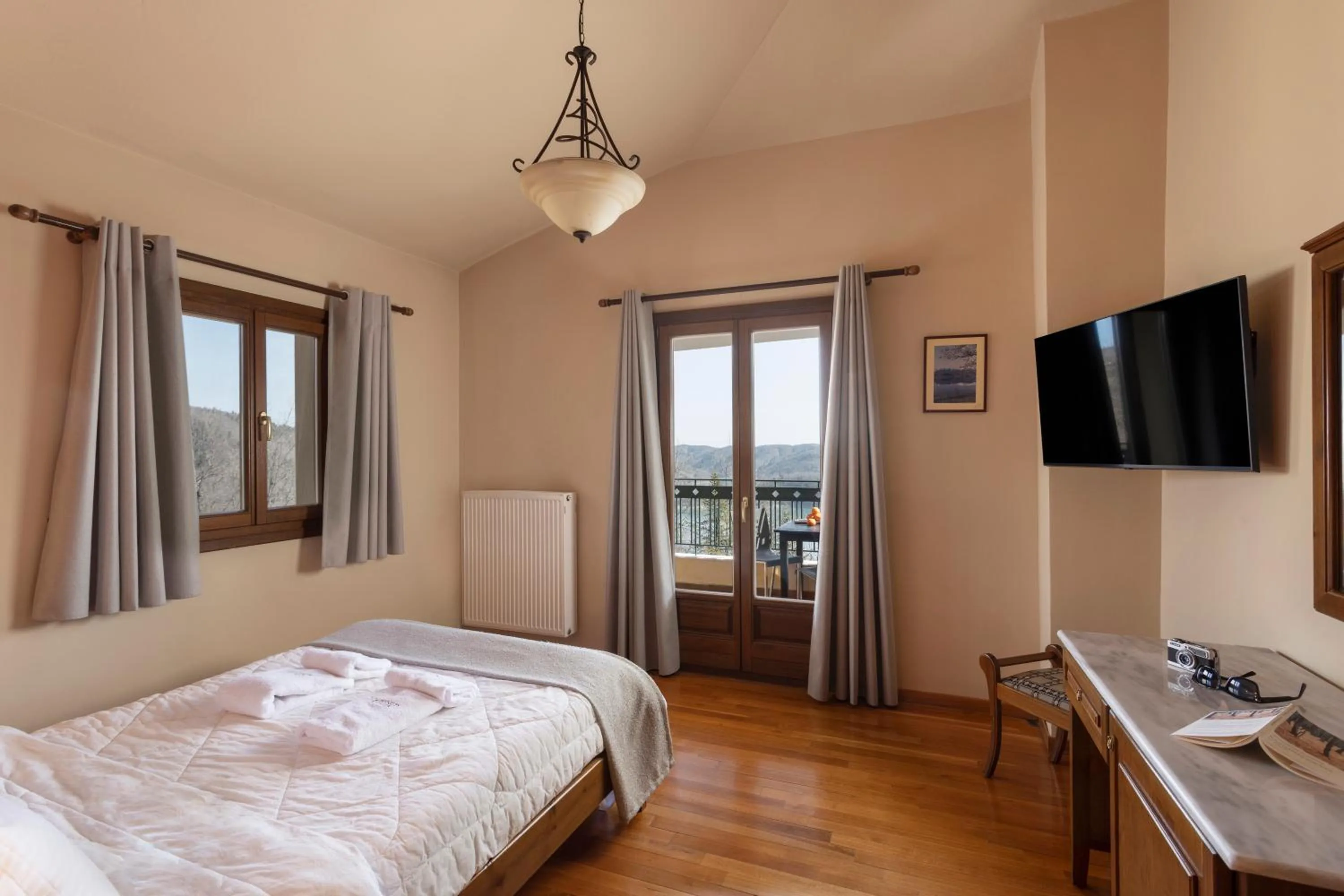 Bedroom, Bed in Ktima Alonaki