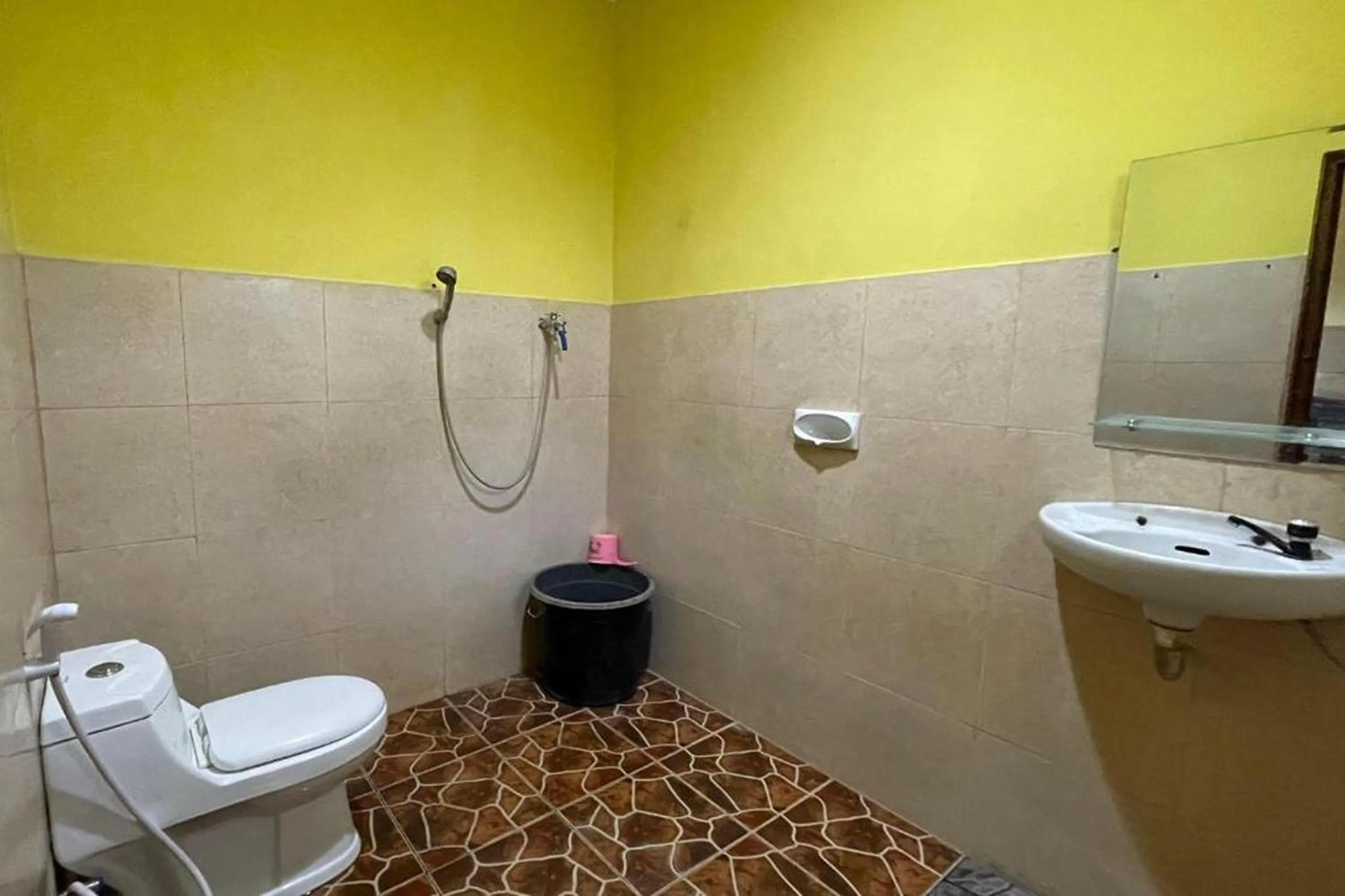 Bathroom in Hotel Malinda Pangandaran