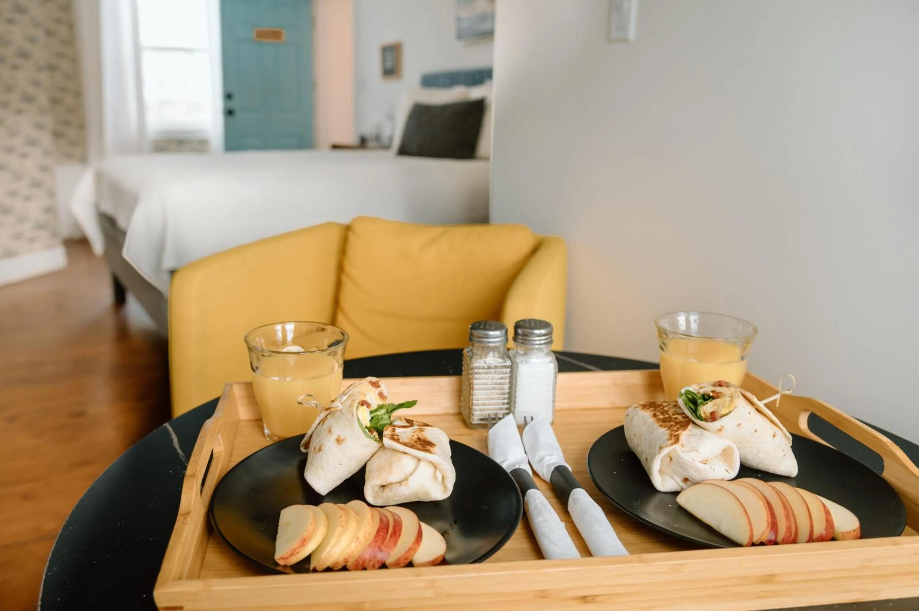 Groundswell Pub & Inn