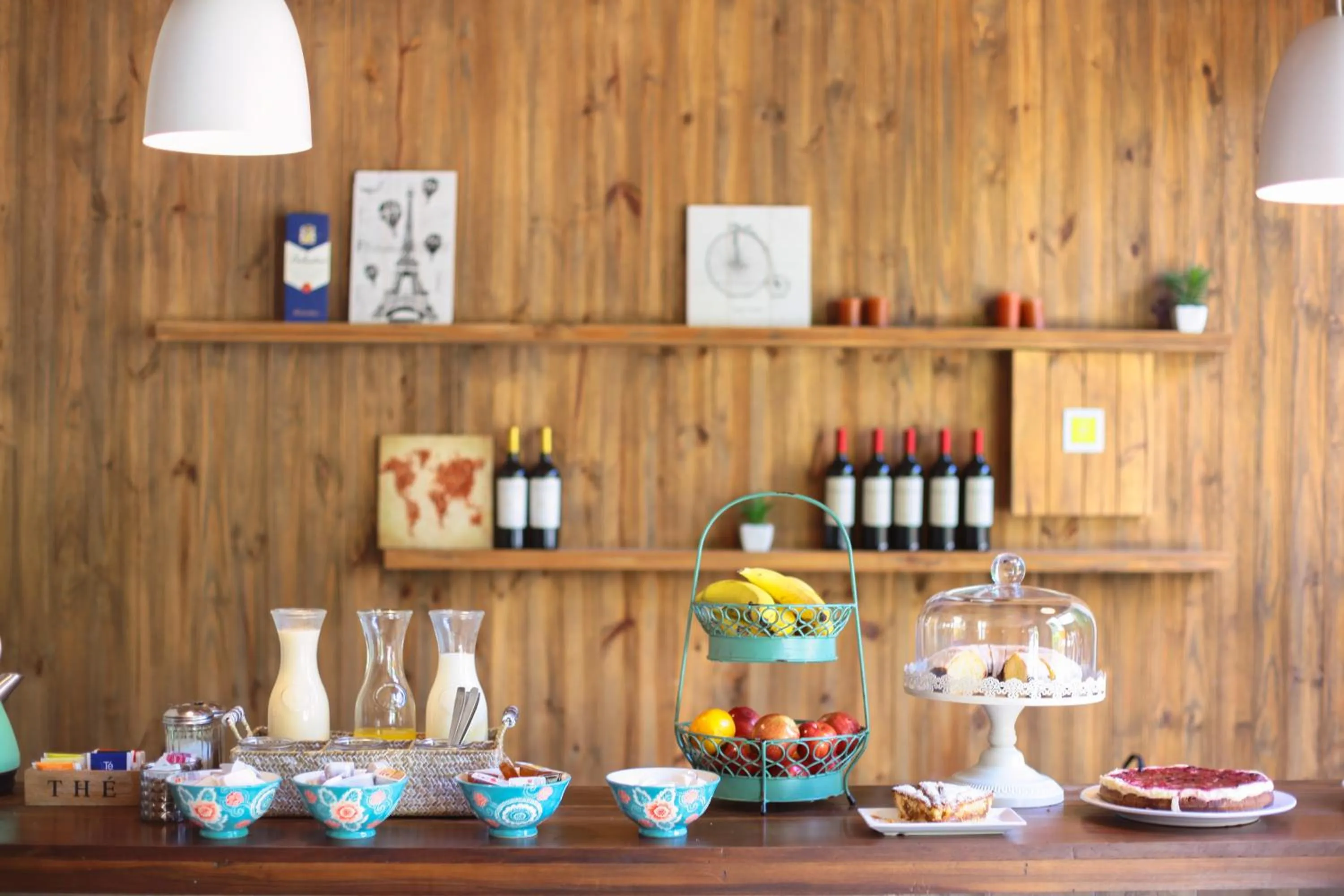 Coffee/tea facilities in Lemon Suites