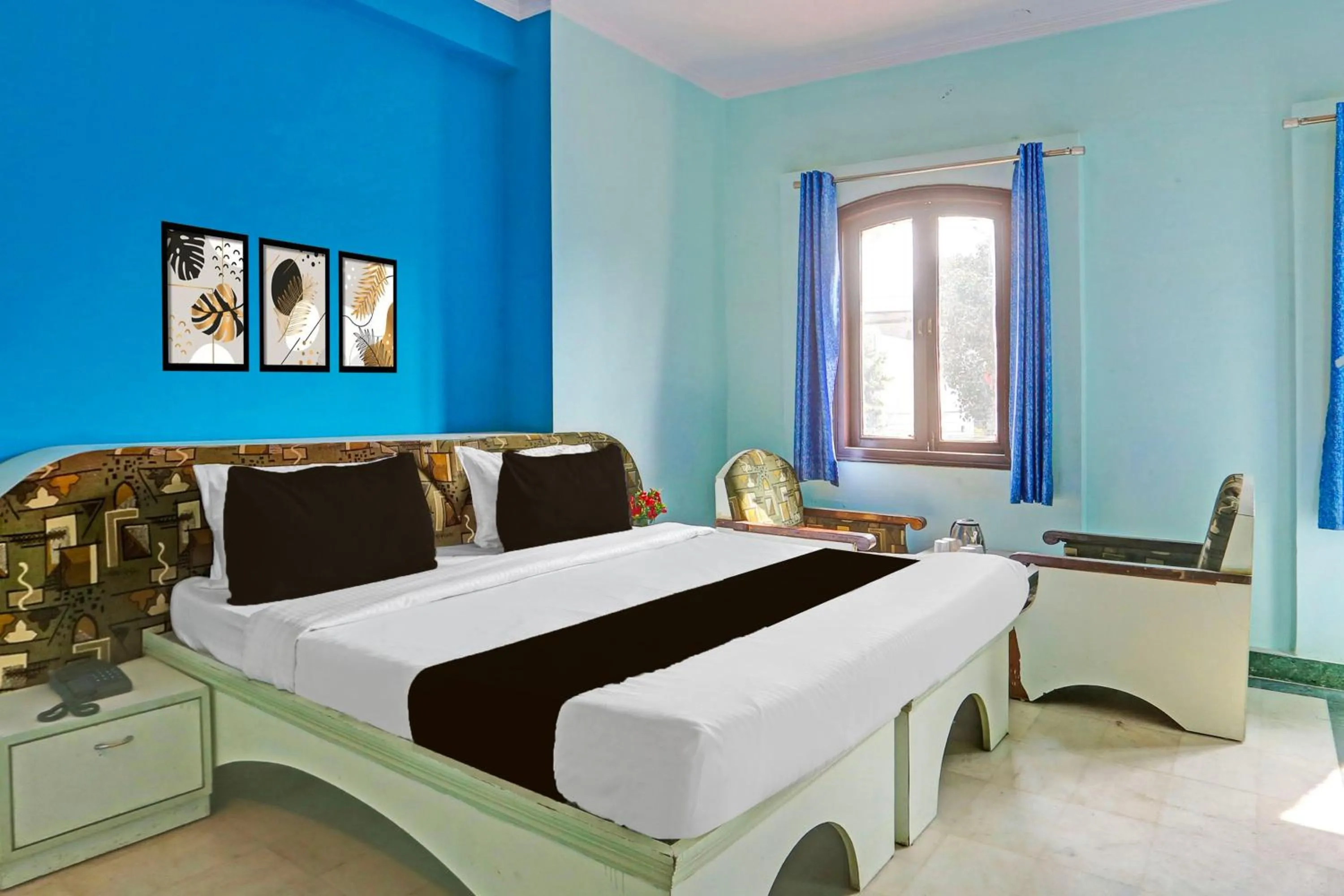 Bedroom, Bed in Collection O Bani Park Near Collectorate Circle Formerly Anuja Palace