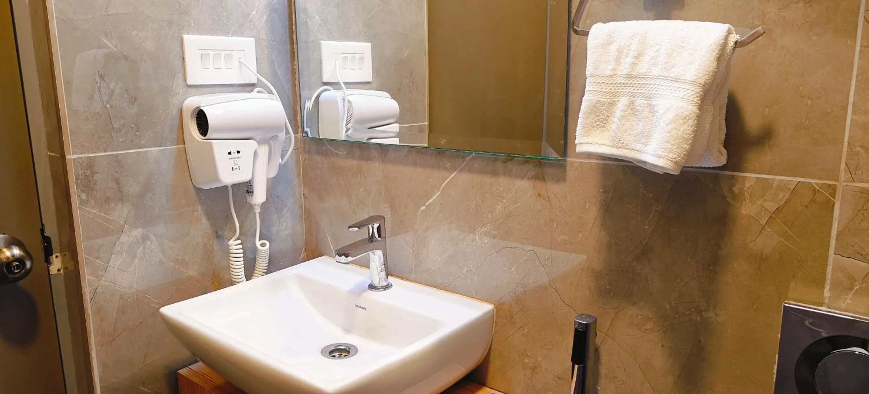 Shower in Arina Island Resort - A Bergamont Hotel, Havelock