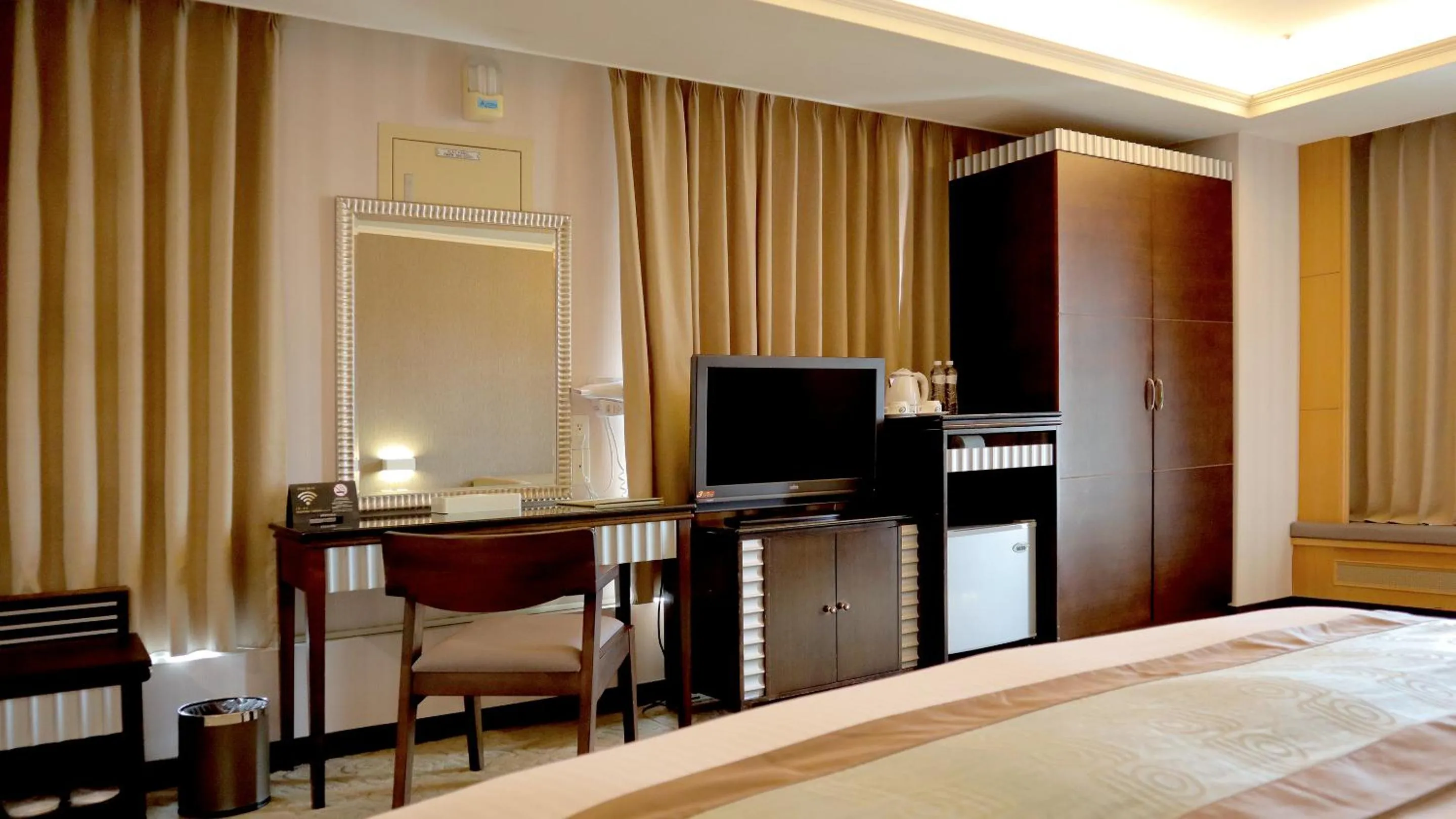 TV and multimedia, Bed in Zhong Ke Hotel