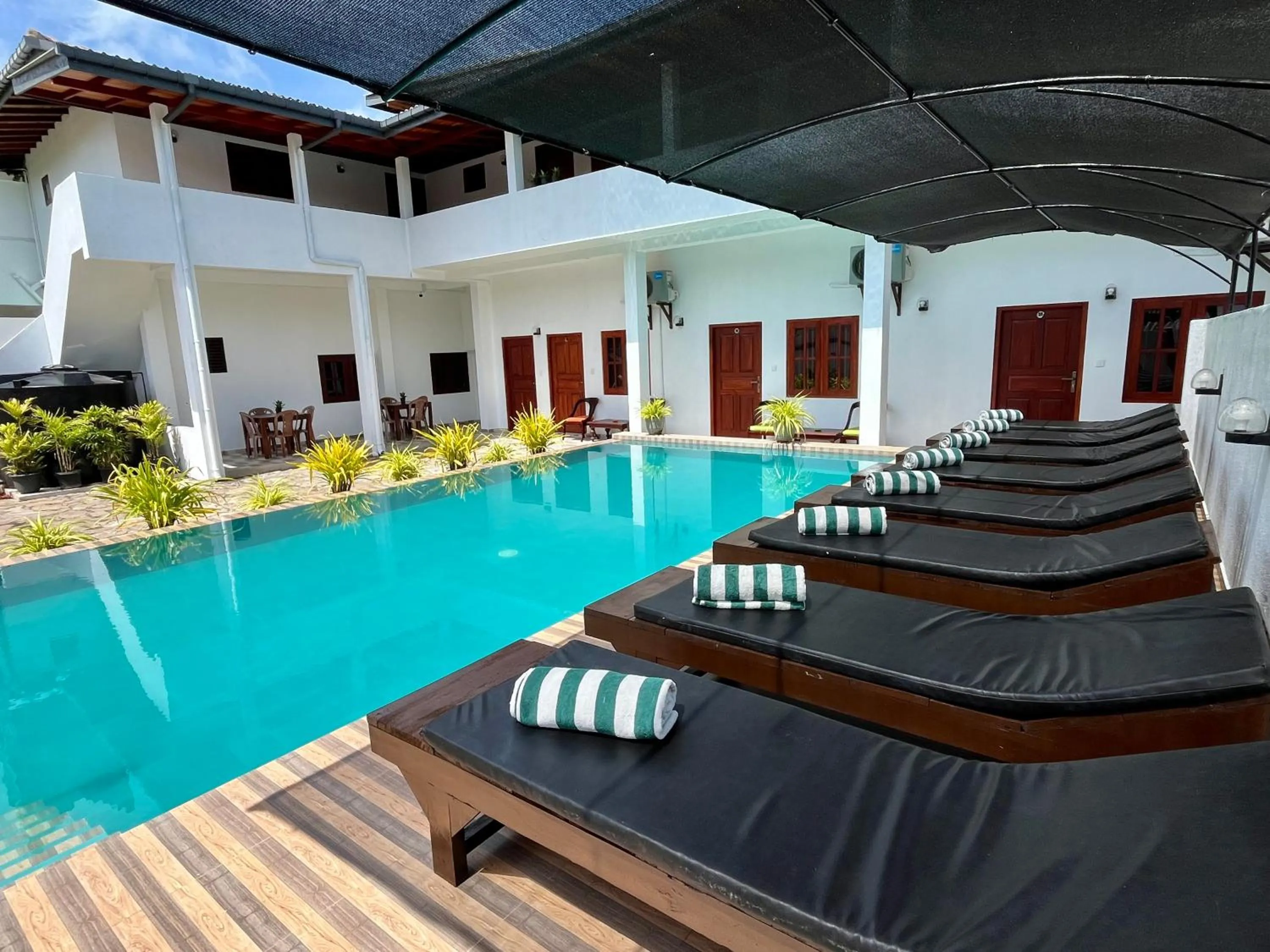 Sundowners Guesthouse