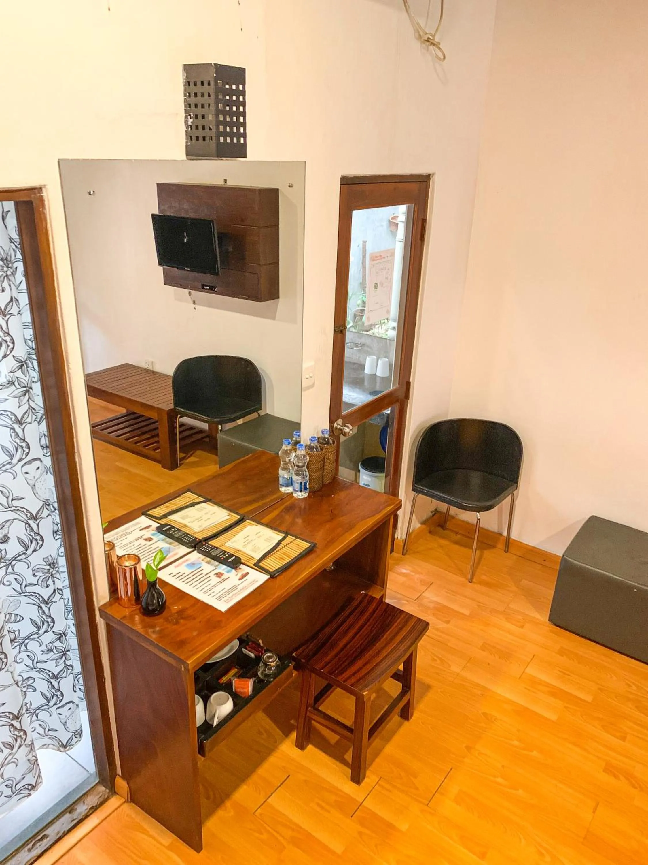 hair dresser in Pavana Hotel