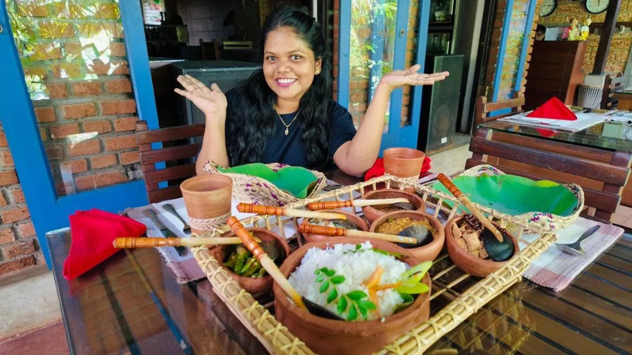 Food in Pavana Hotel