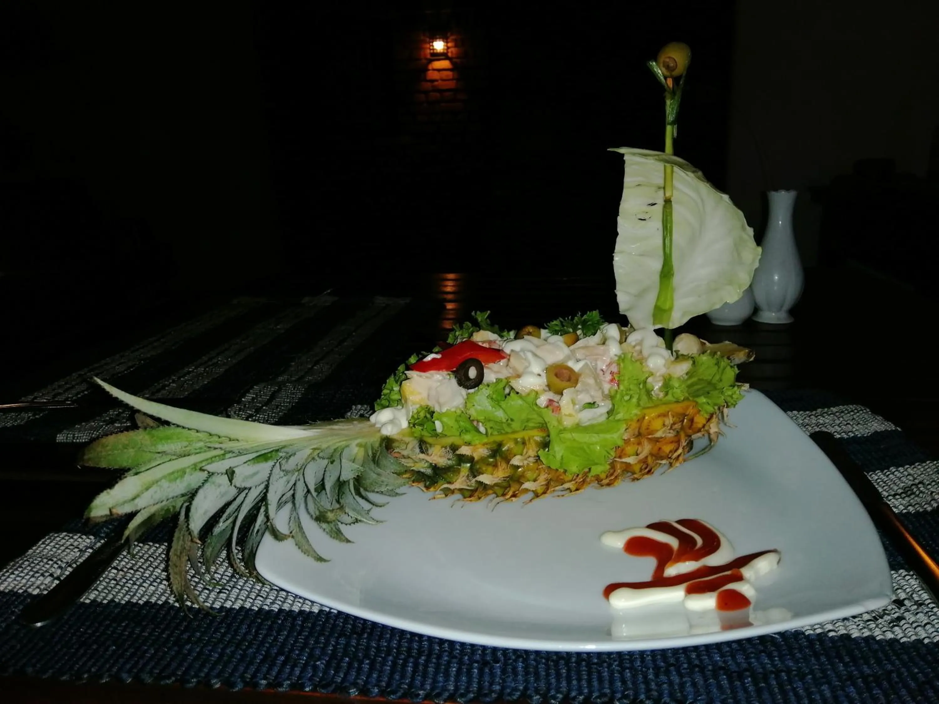 Food and drinks in Pavana Hotel