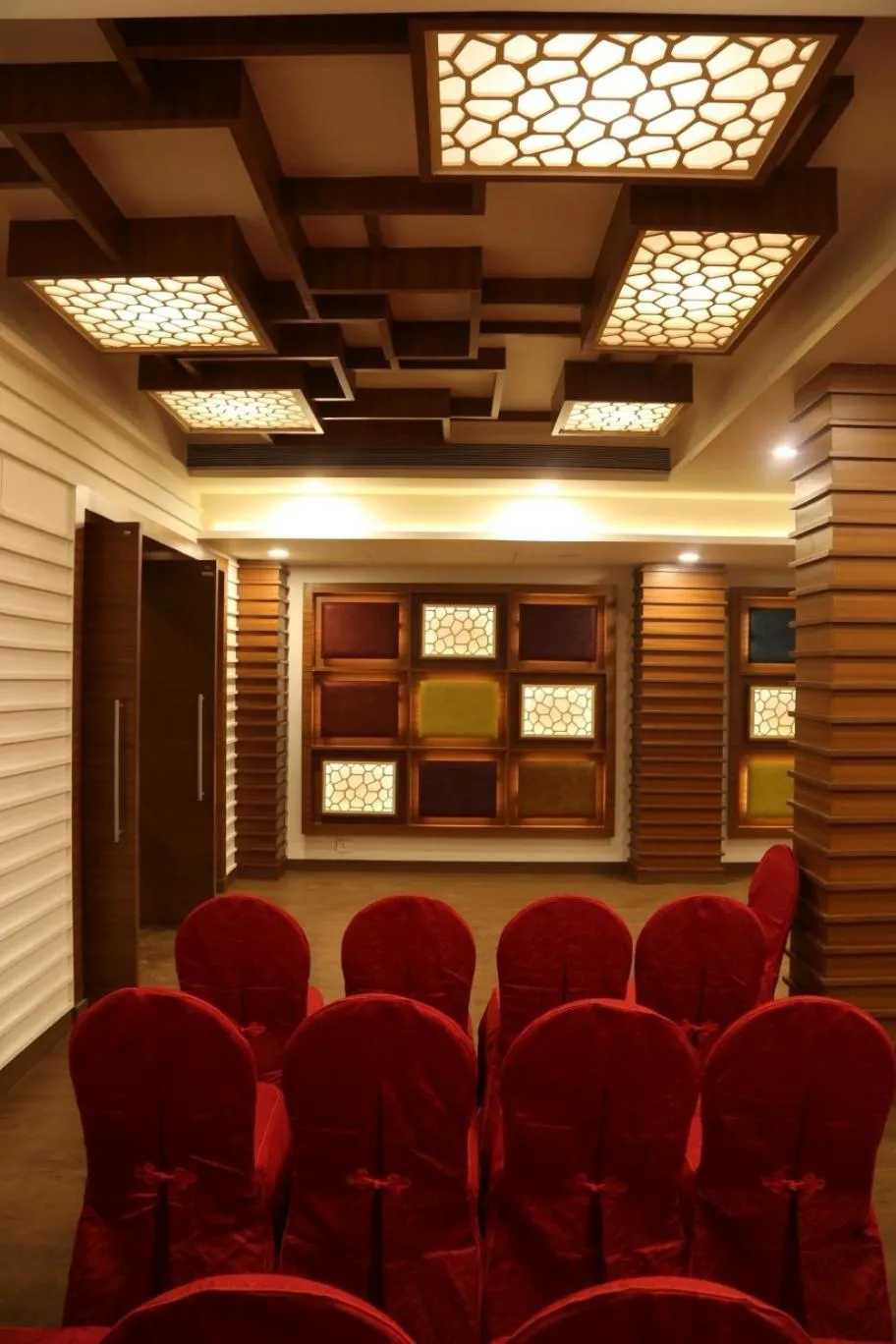 Banquet/Function facilities in The Fern Residency Mundra