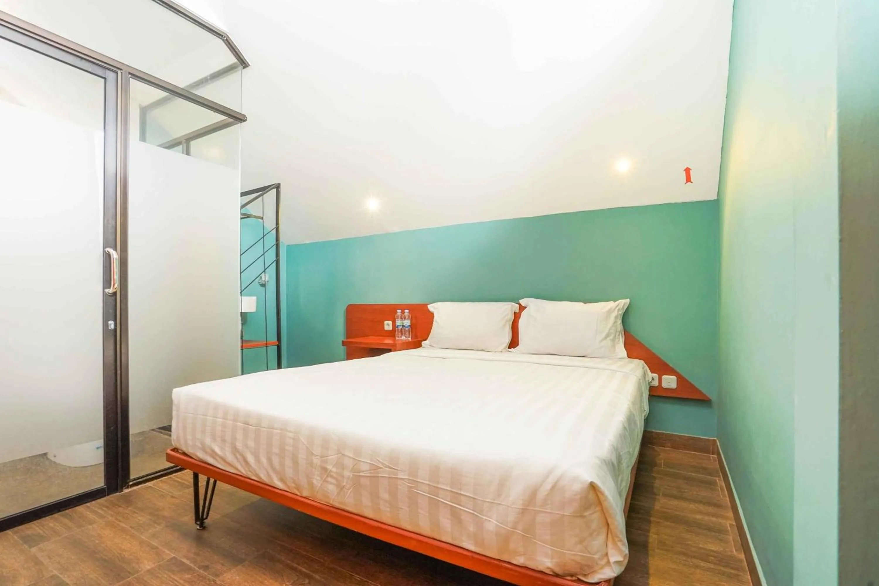 Bed in Noesa Heritage