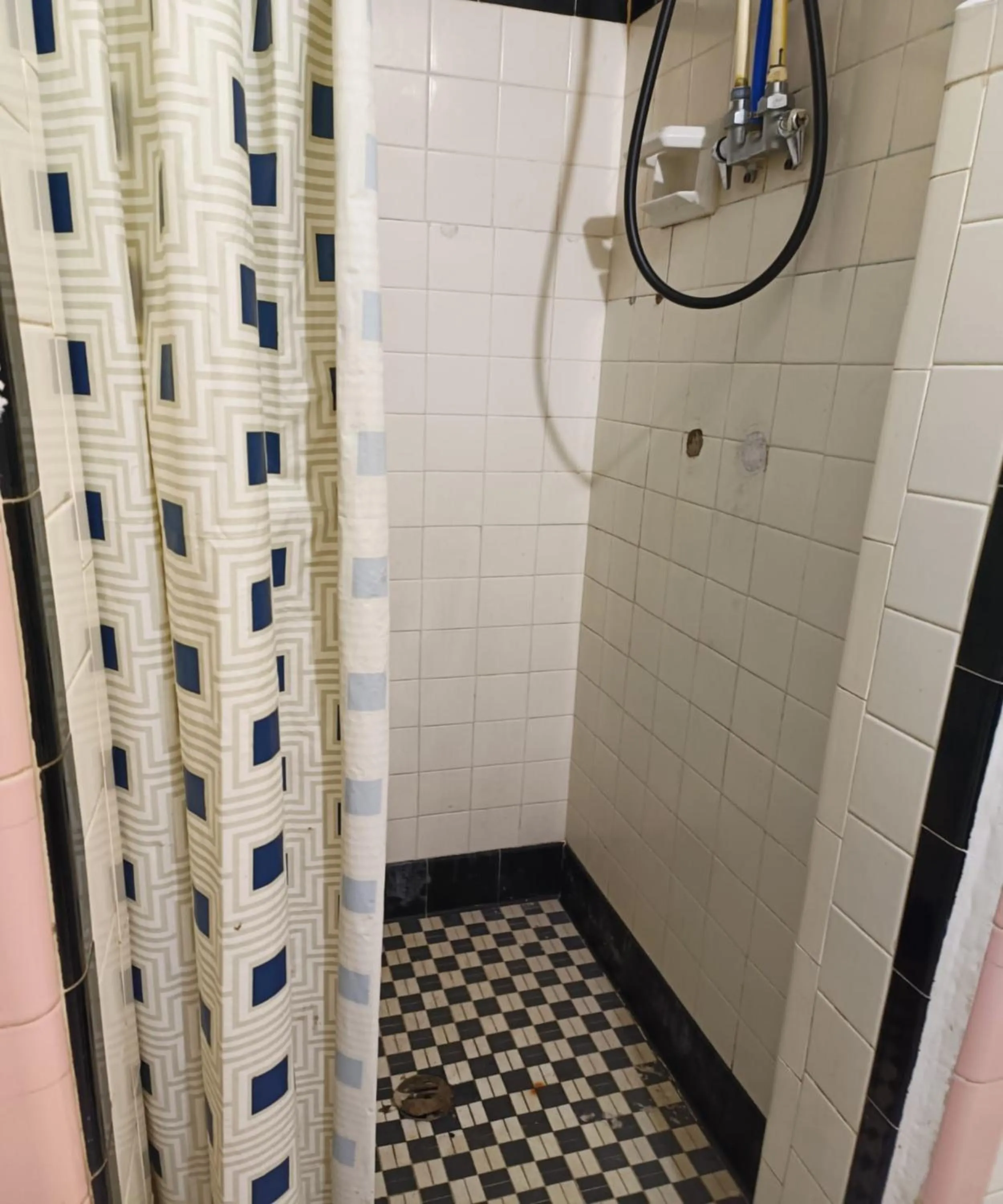 Bathroom in Crown Inn by OYO Orangeburg Hwy 301