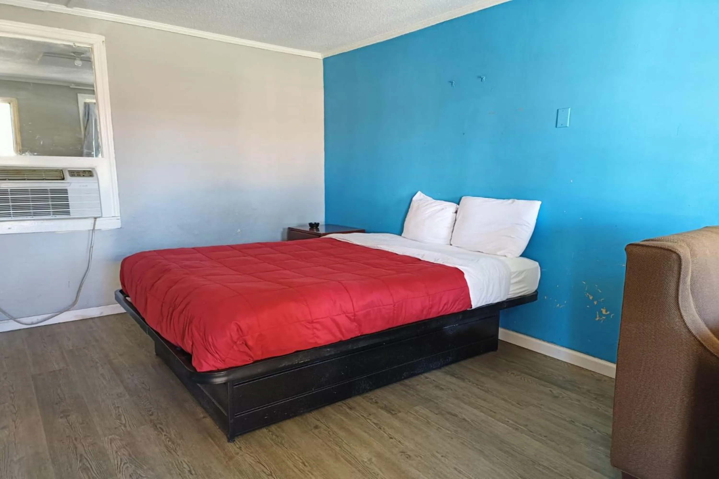 Bedroom, Bed in Crown Inn by OYO Orangeburg Hwy 301