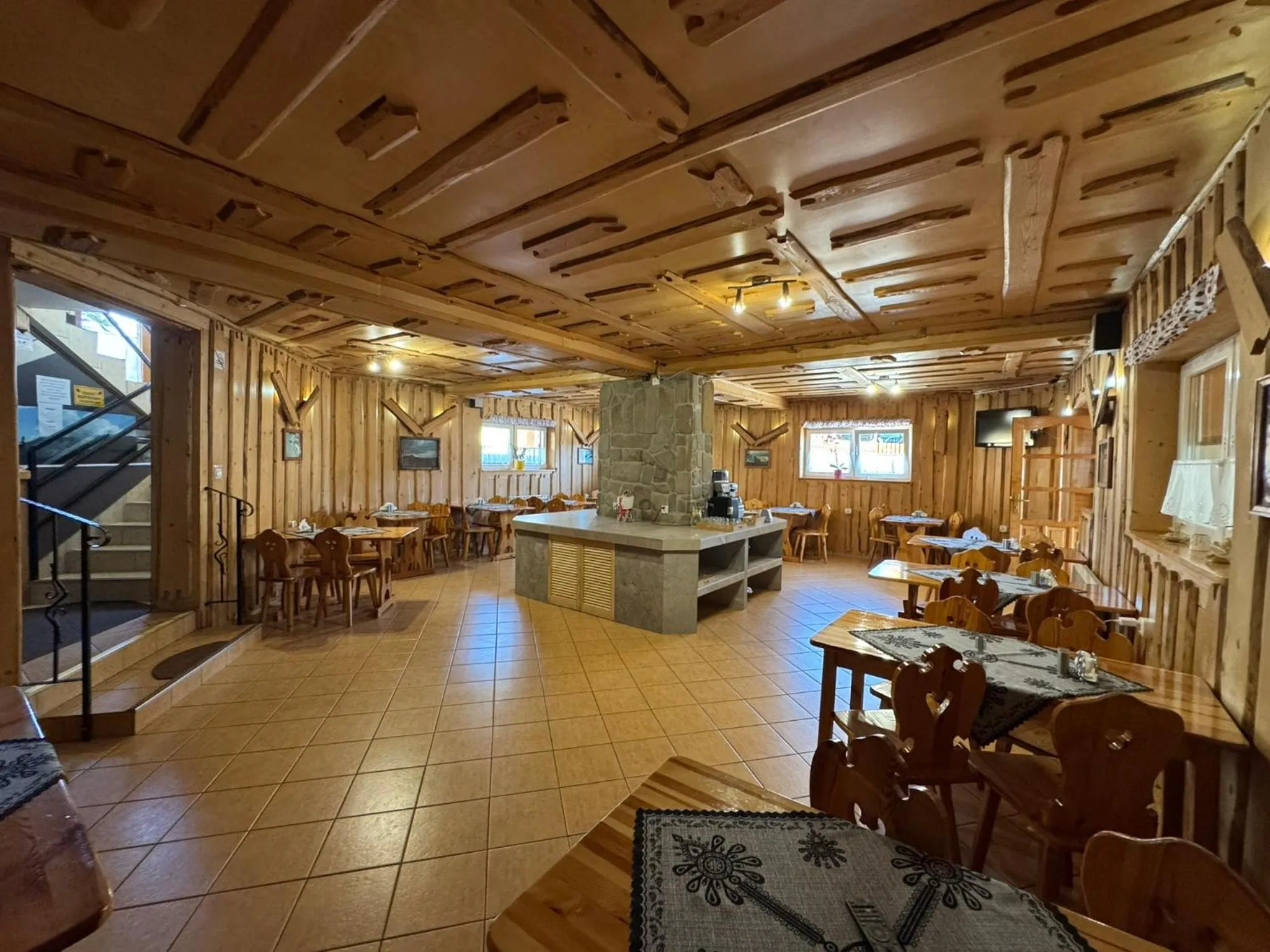 Restaurant/places to eat in Willa Góry B&B