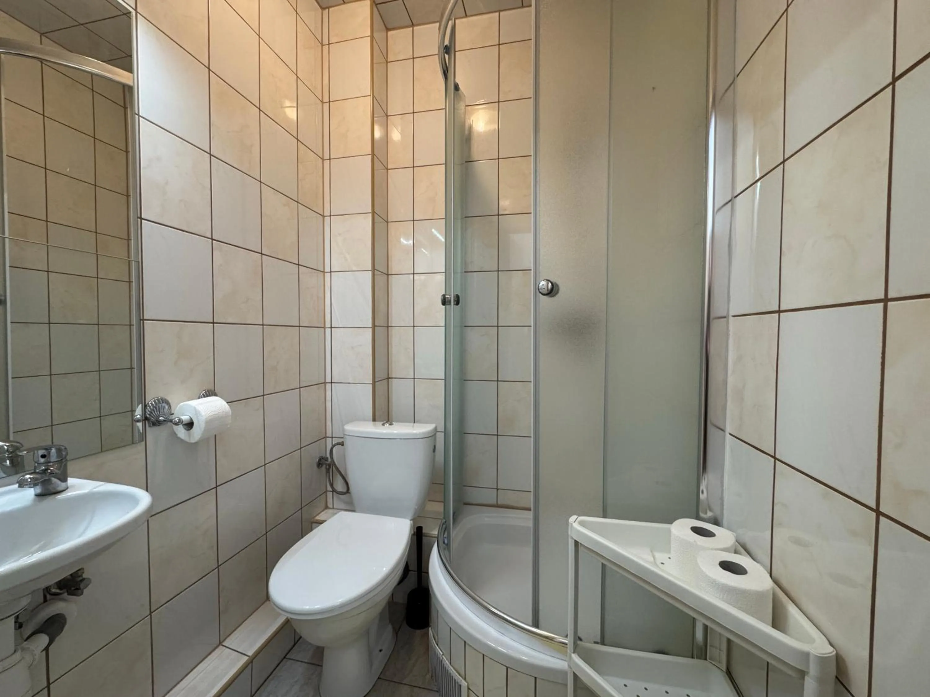 Shower in Willa Góry B&B