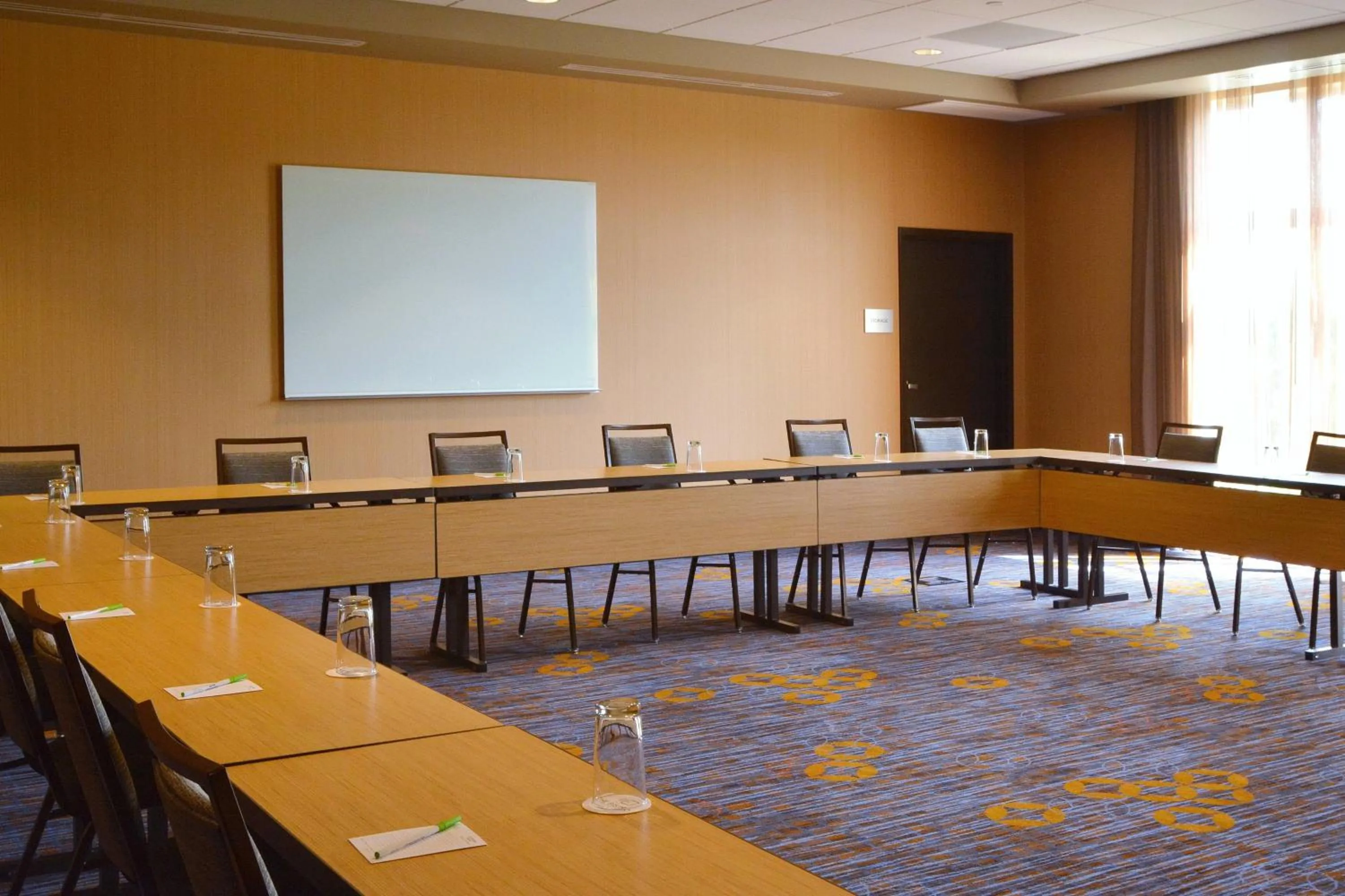 Meeting/conference room in Courtyard by Marriott Youngstown Canfield