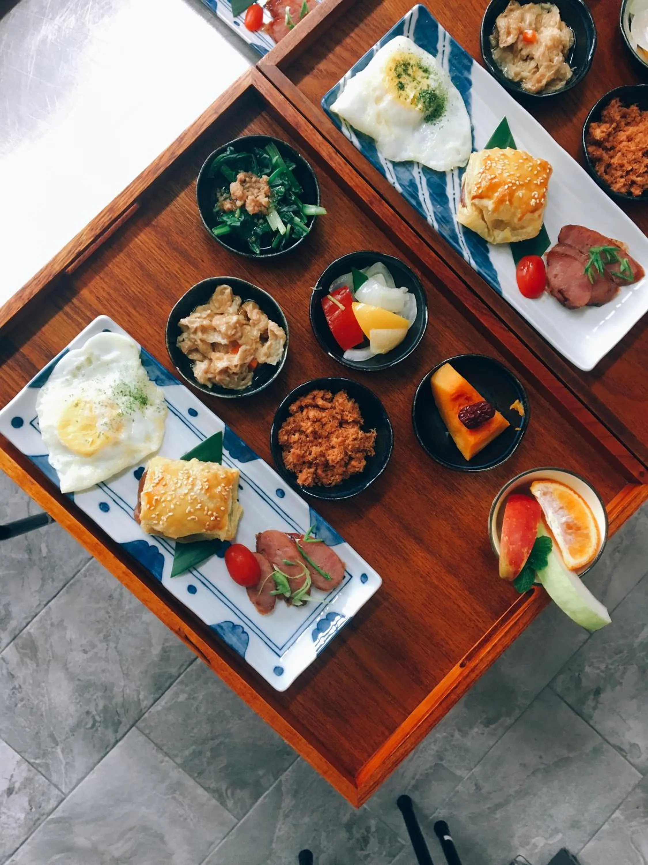 Breakfast in Look Bed and Breakfast