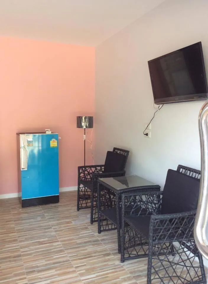 R2 Apartment Service