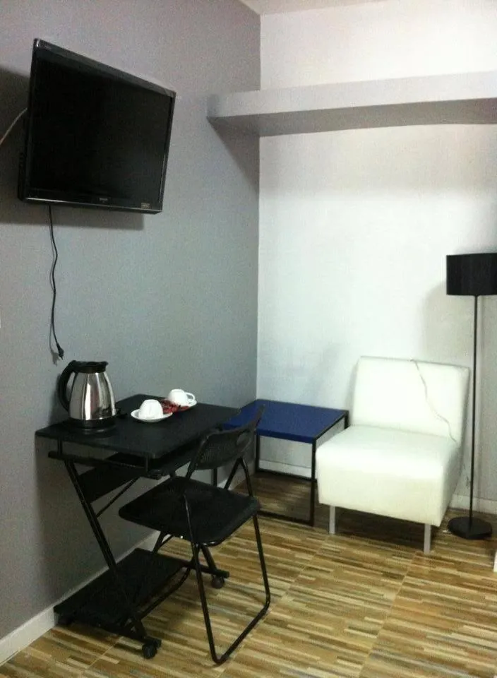 R2 Apartment Service