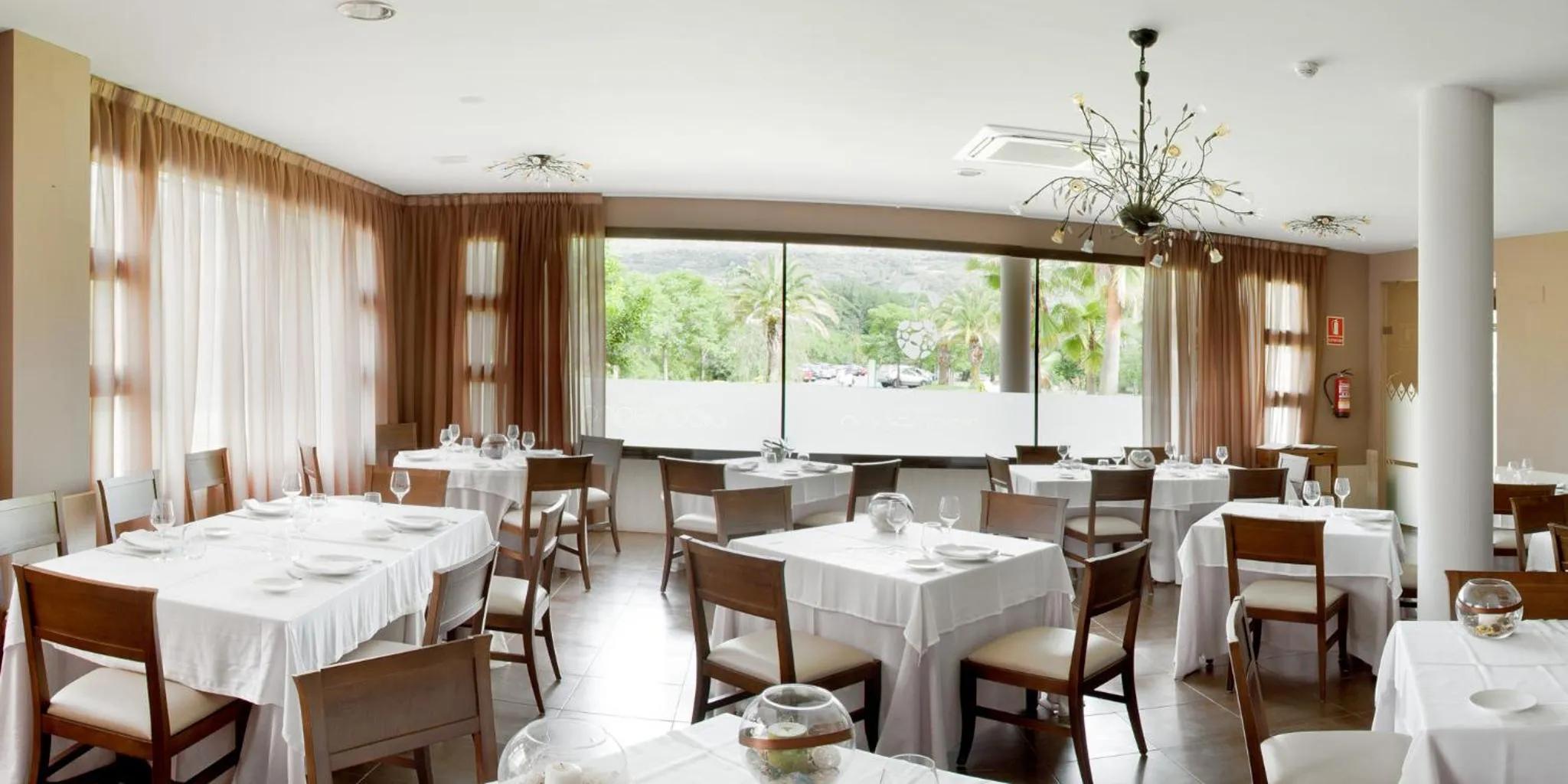 Restaurant/places to eat in Hotel Balneario Valle del Jerte